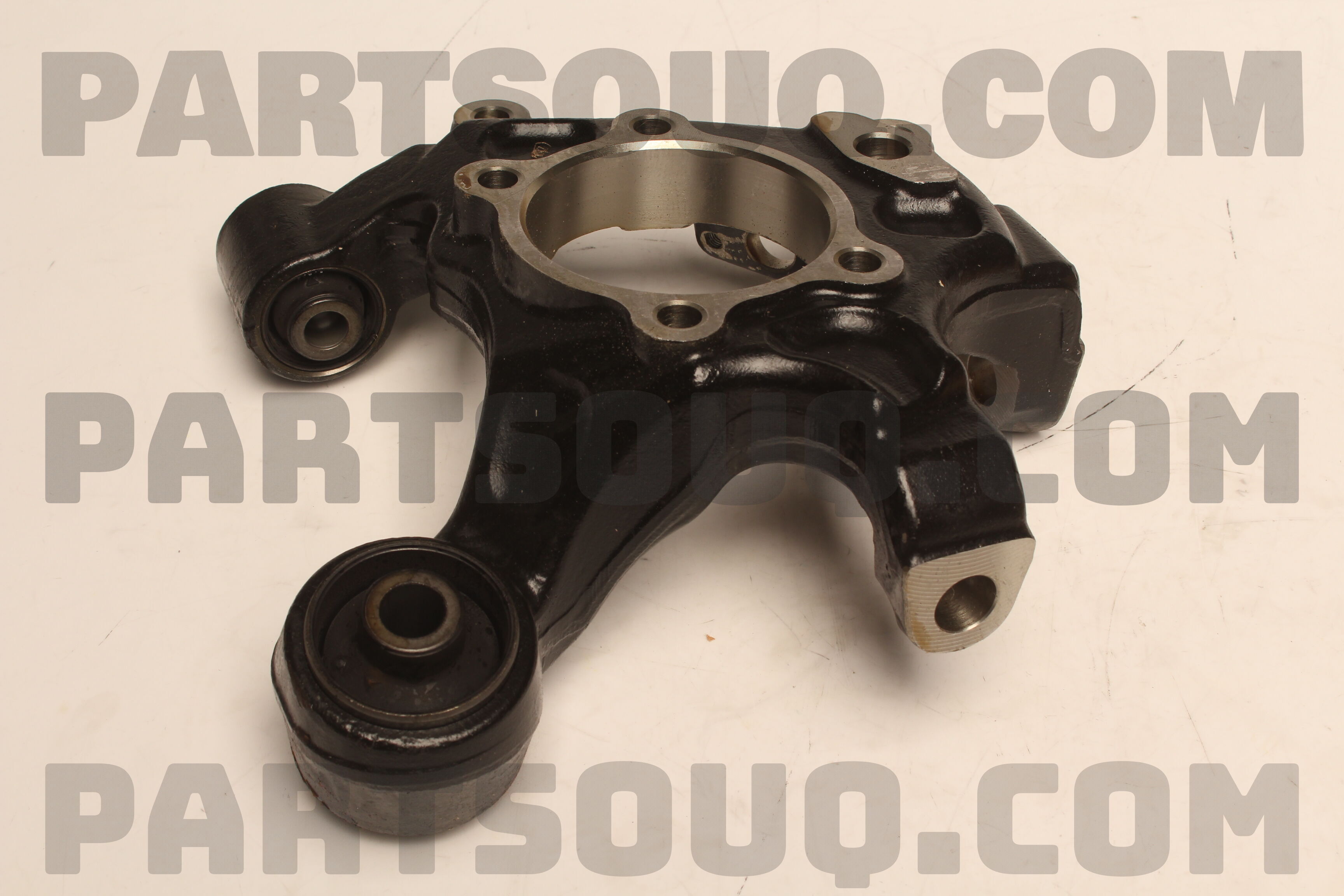 KNUCKLE,RR AXLE,RH MR992532 | Mitsubishi Parts | PartSouq