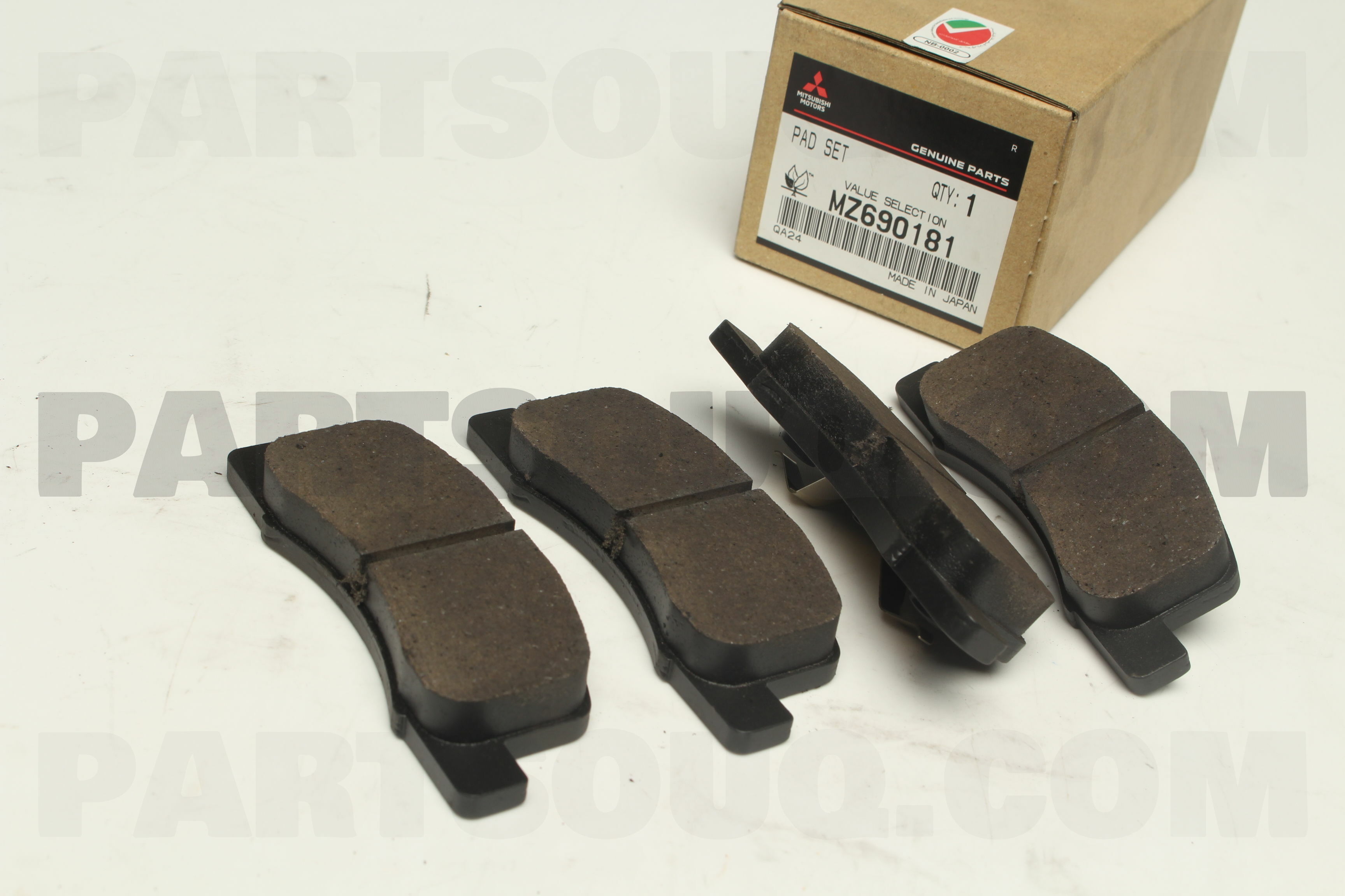 PAD SET,FR BRAKE MZ690181 | Mitsubishi Parts | PartSouq