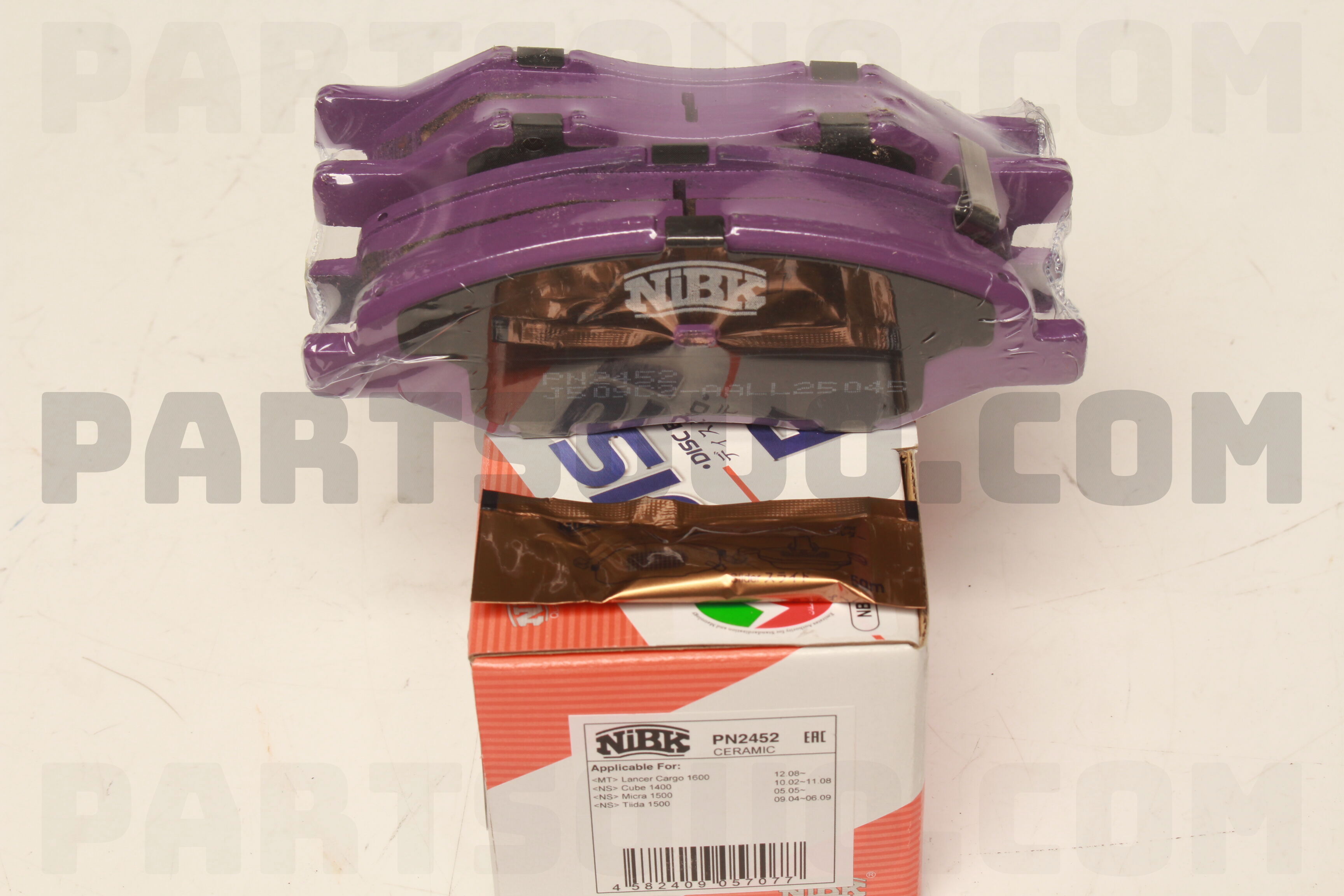 High Quality Brake Pads No Noise Brake Pads (41060-AX085