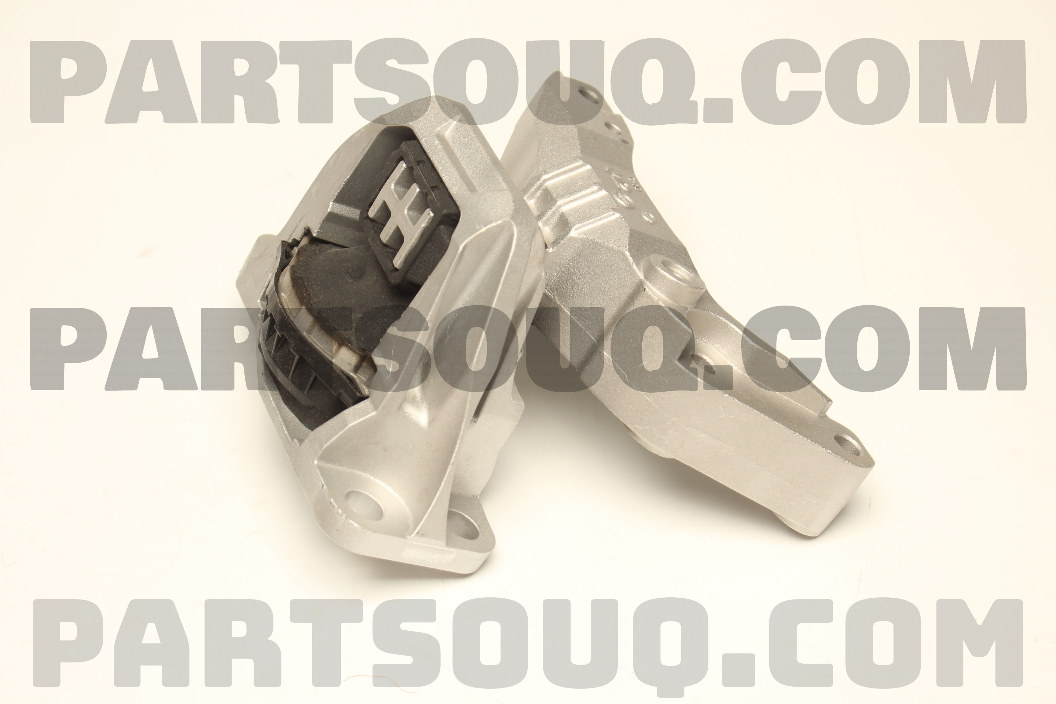 INSULATOR ENGINE MOUNTING,RH 112105RA1A | Nissan Parts