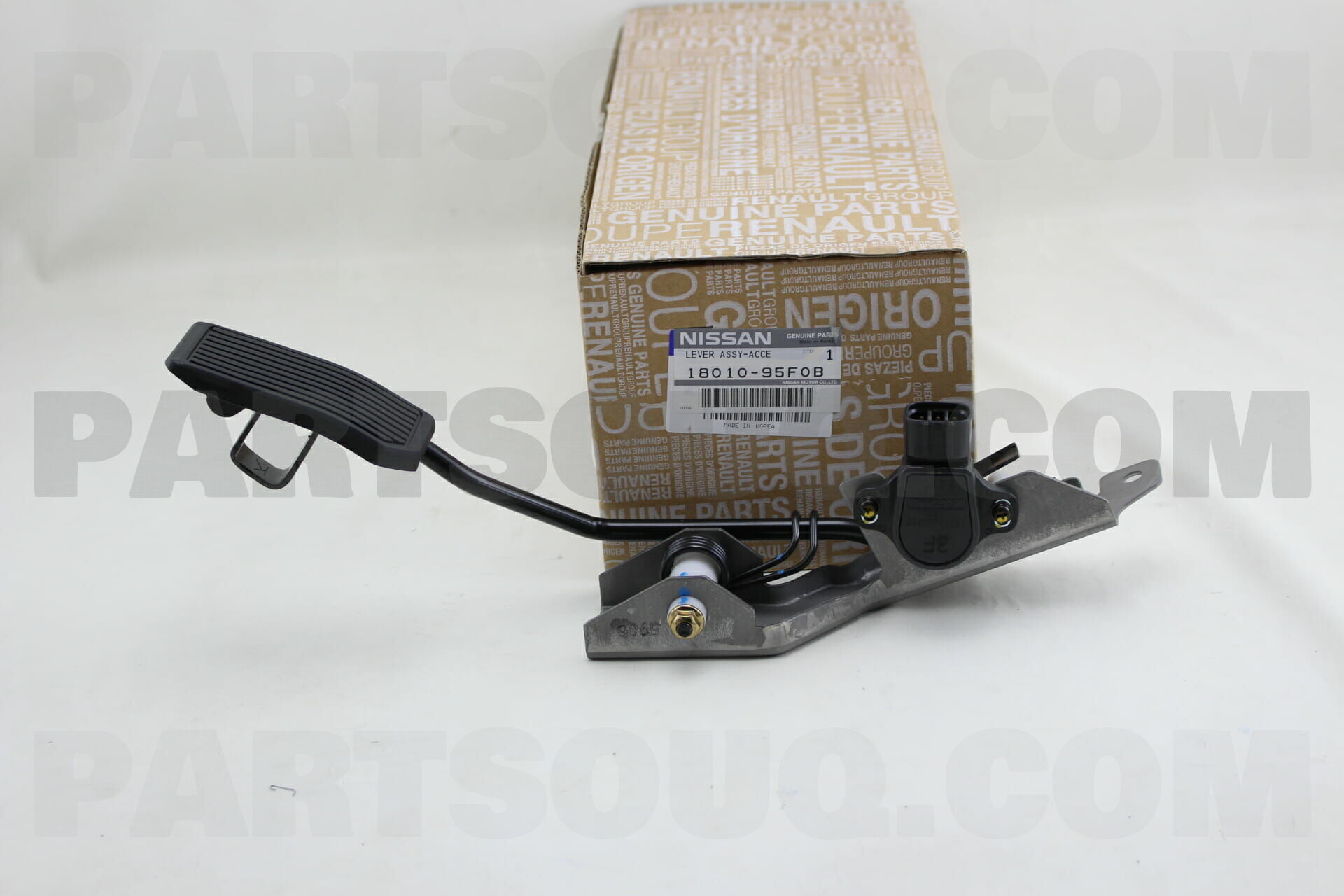 1801095F0B Nissan LEVER ASSY-PEDAL