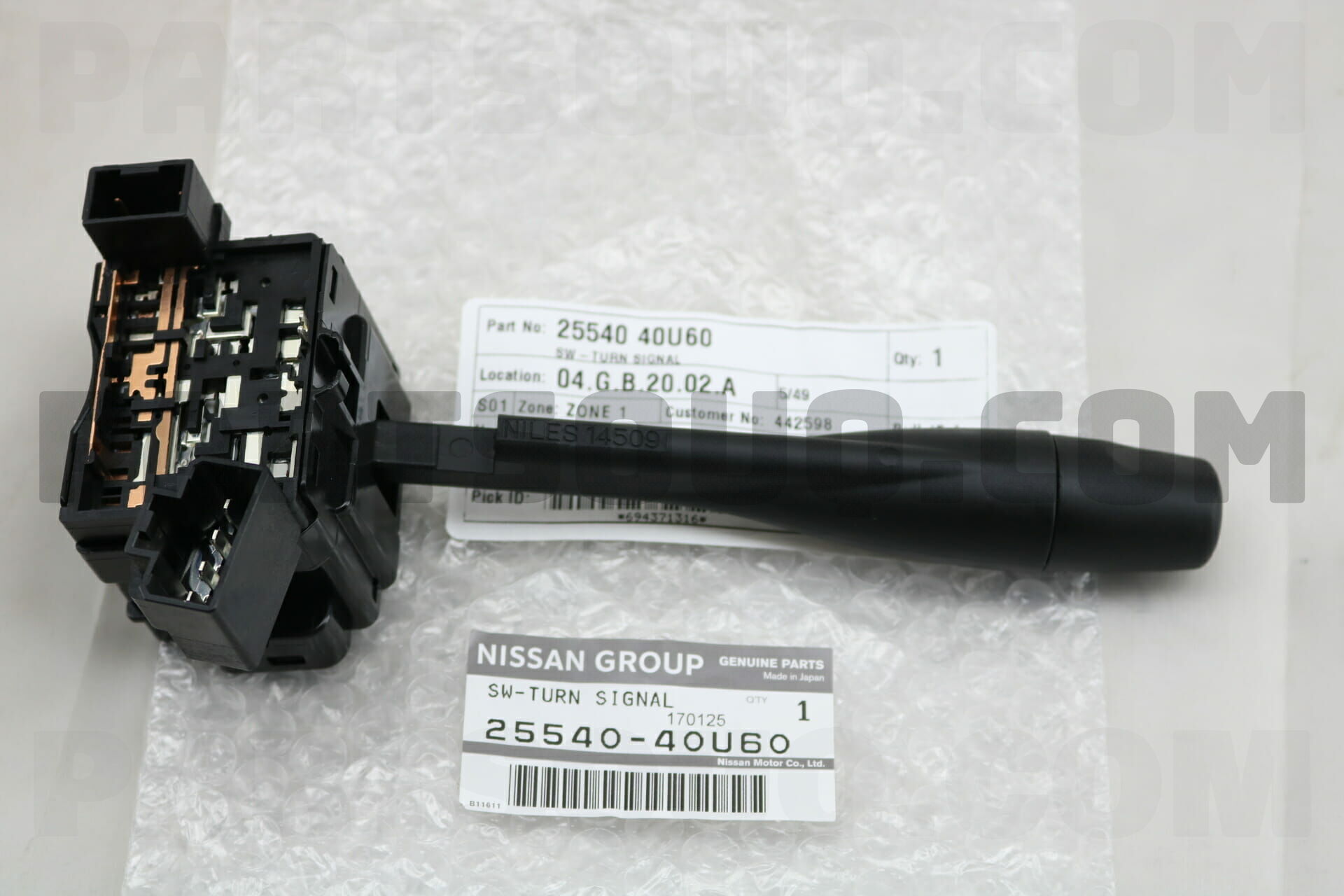 25540-EA00A Genuine Nissan #25540EA00A Switch Assy-Turn Signal