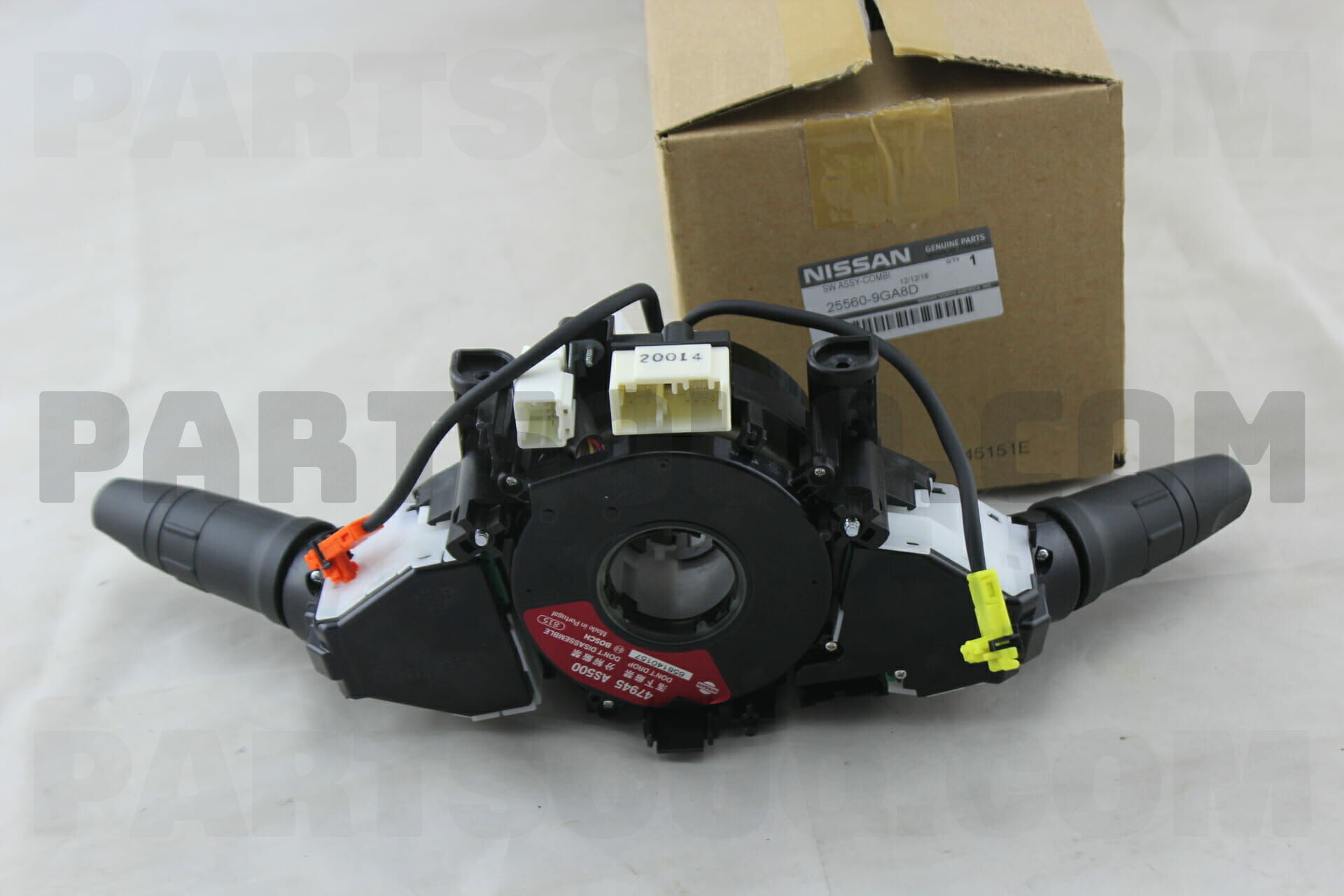 N氏専用 SWITCH ASSY-COMBINATION 25560ZC00A | Nissan Parts | PartSouq