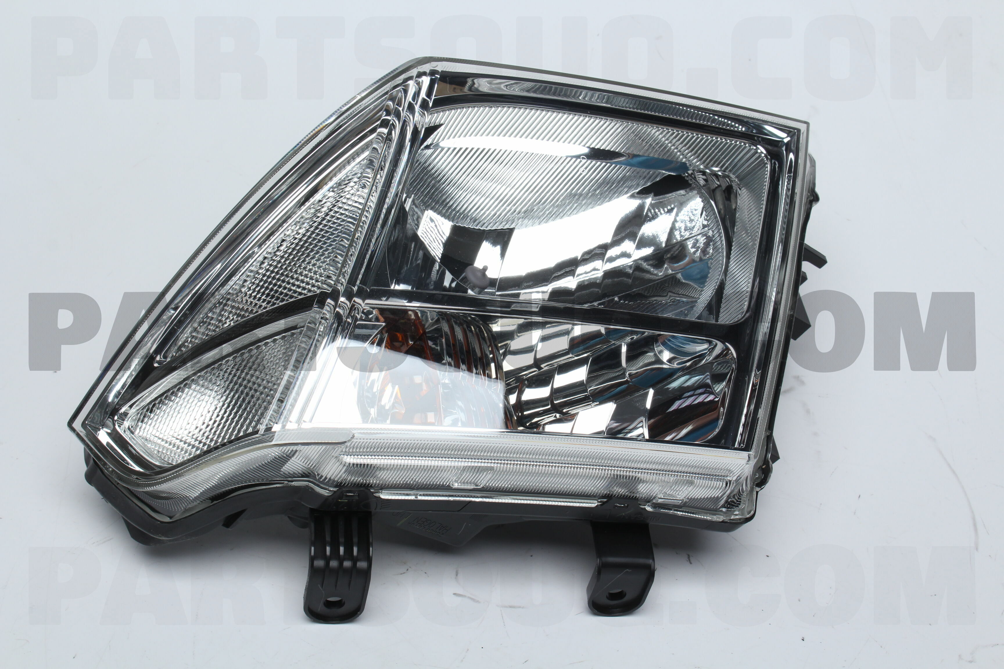LAMP ASSY-LH 26060EB71B | Nissan Parts | PartSouq