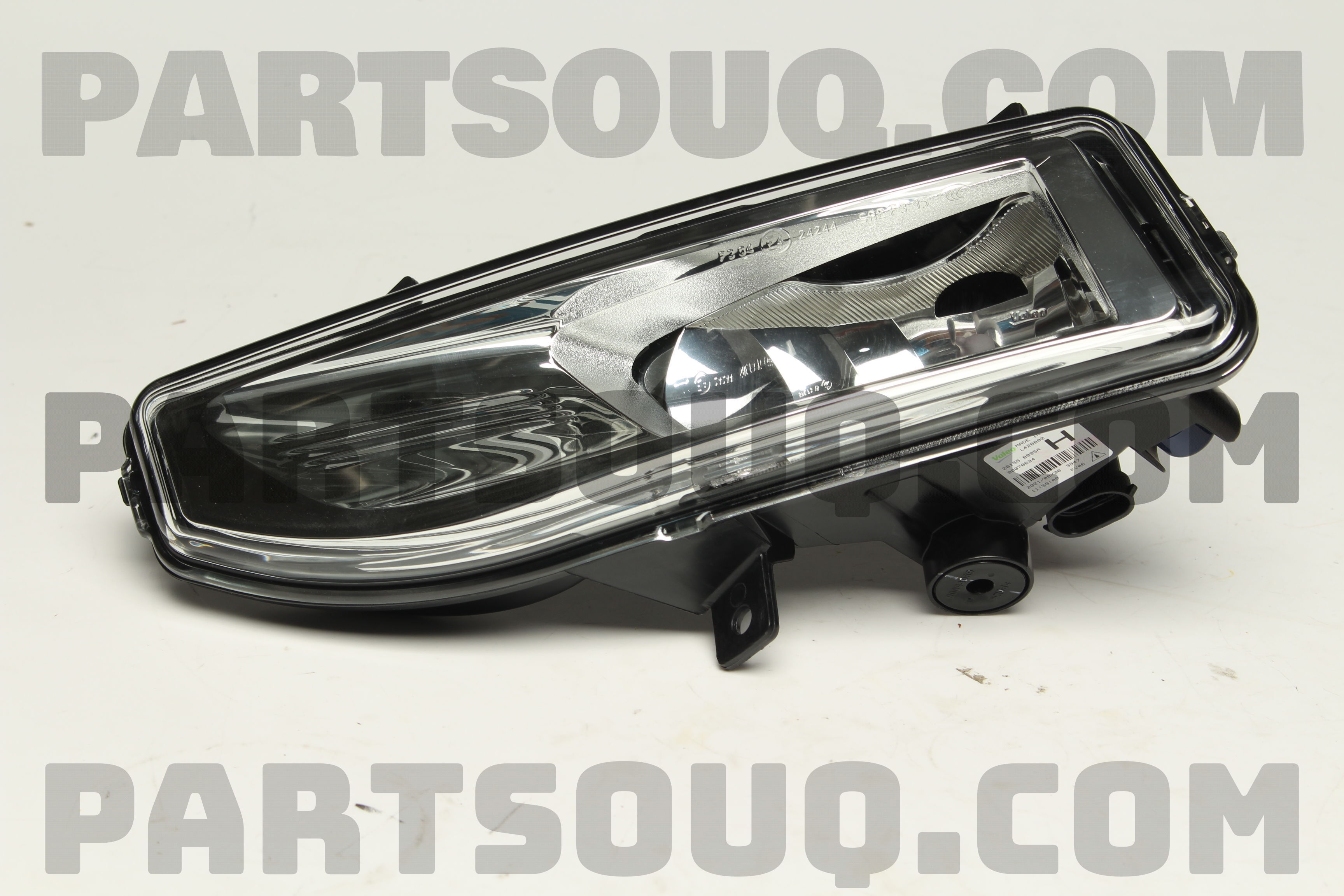 LAMP FOG LH 261558995F | Nissan Parts | PartSouq