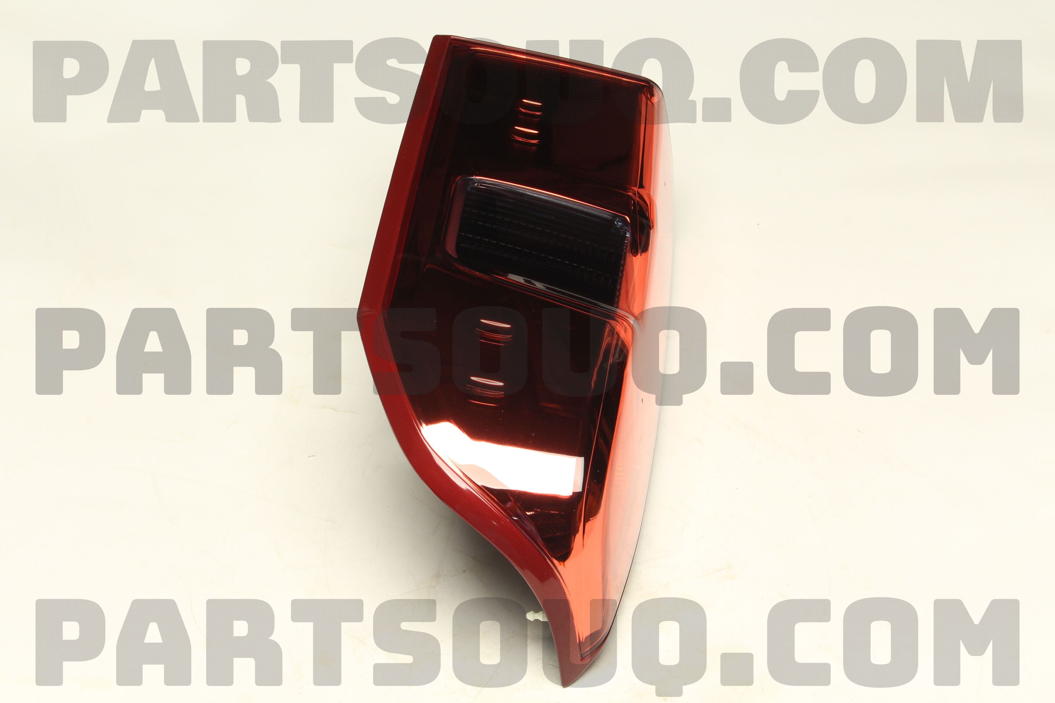 LAMP COMB RR RH 26550WG10A | Nissan Parts | PartSouq