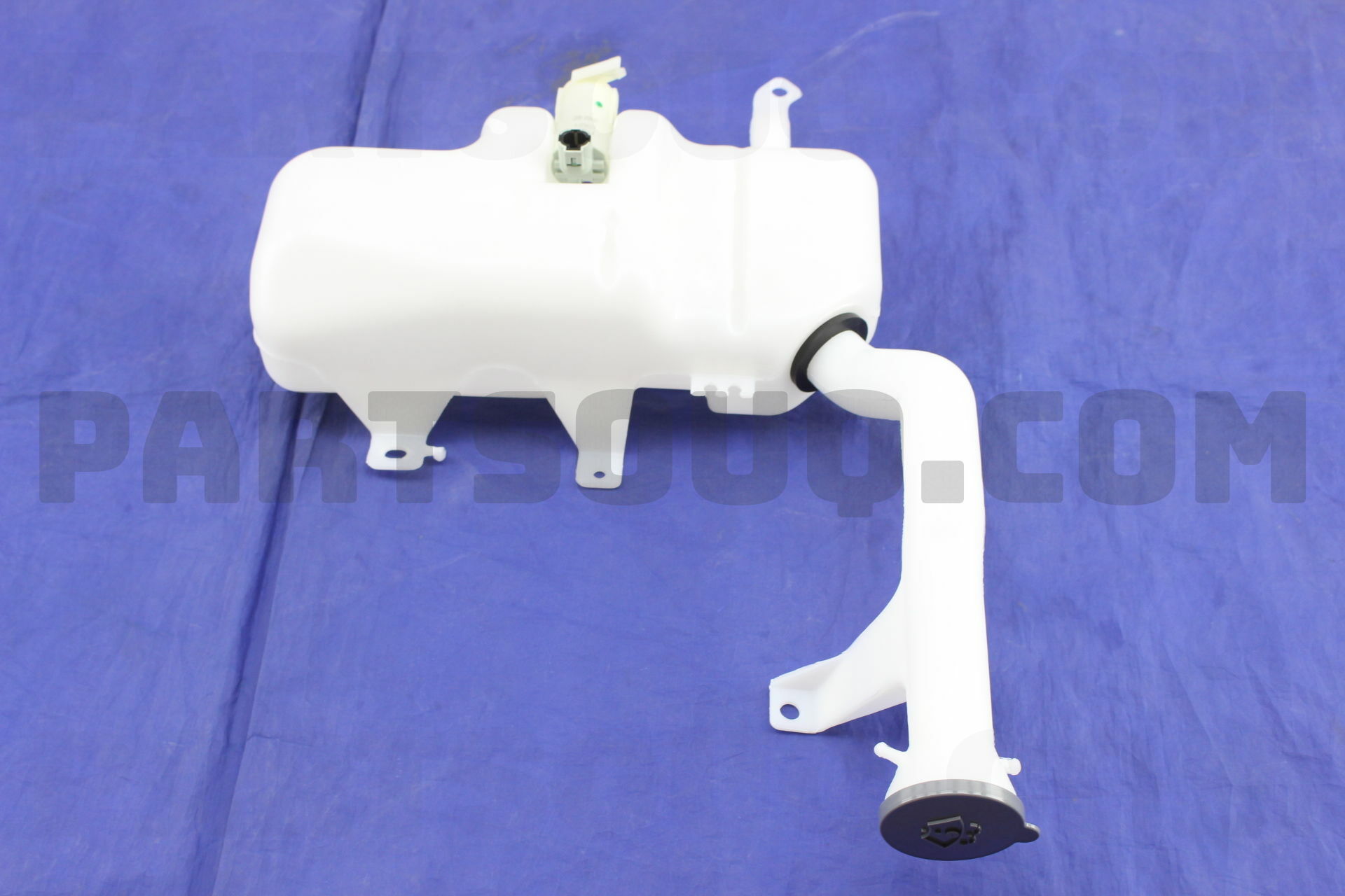 ブランドのギフト TANK ASSY-WINDSHIELD PartSouq | Parts Nissan | 289102S40B WASHER ジャケット・アウター