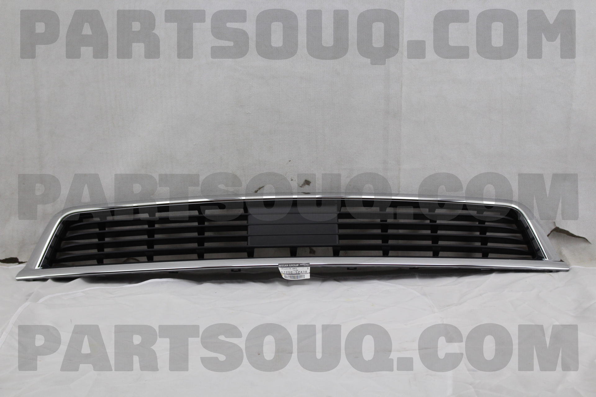 GRILLE-FR BMPR 622565ZA0B | Nissan Parts | PartSouq