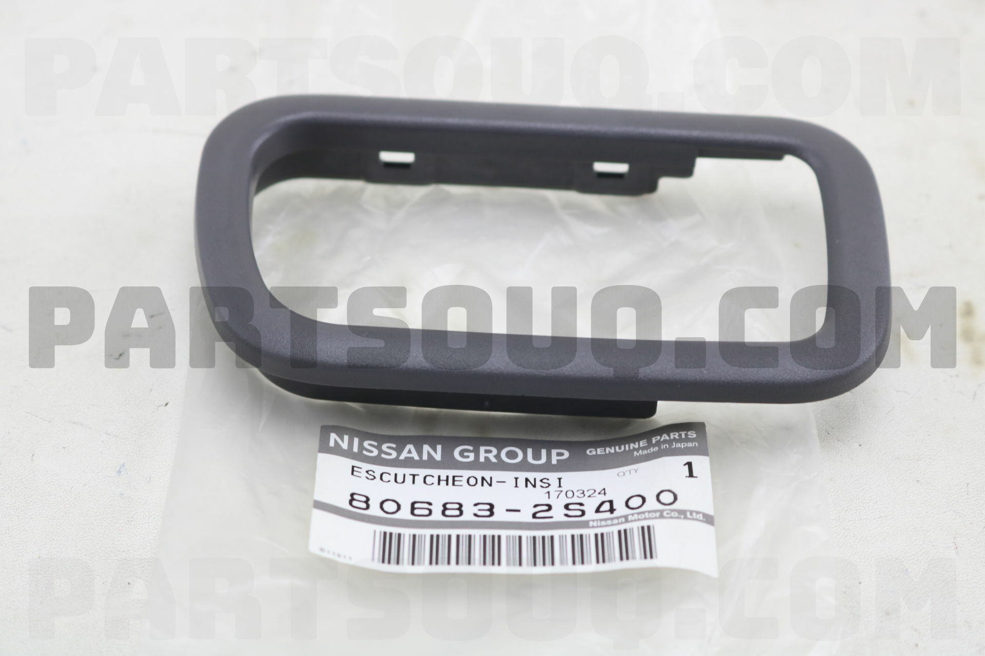 ESCUTCHEONINSIDE HANDLE,LH 806832S400 Nissan Parts PartSouq