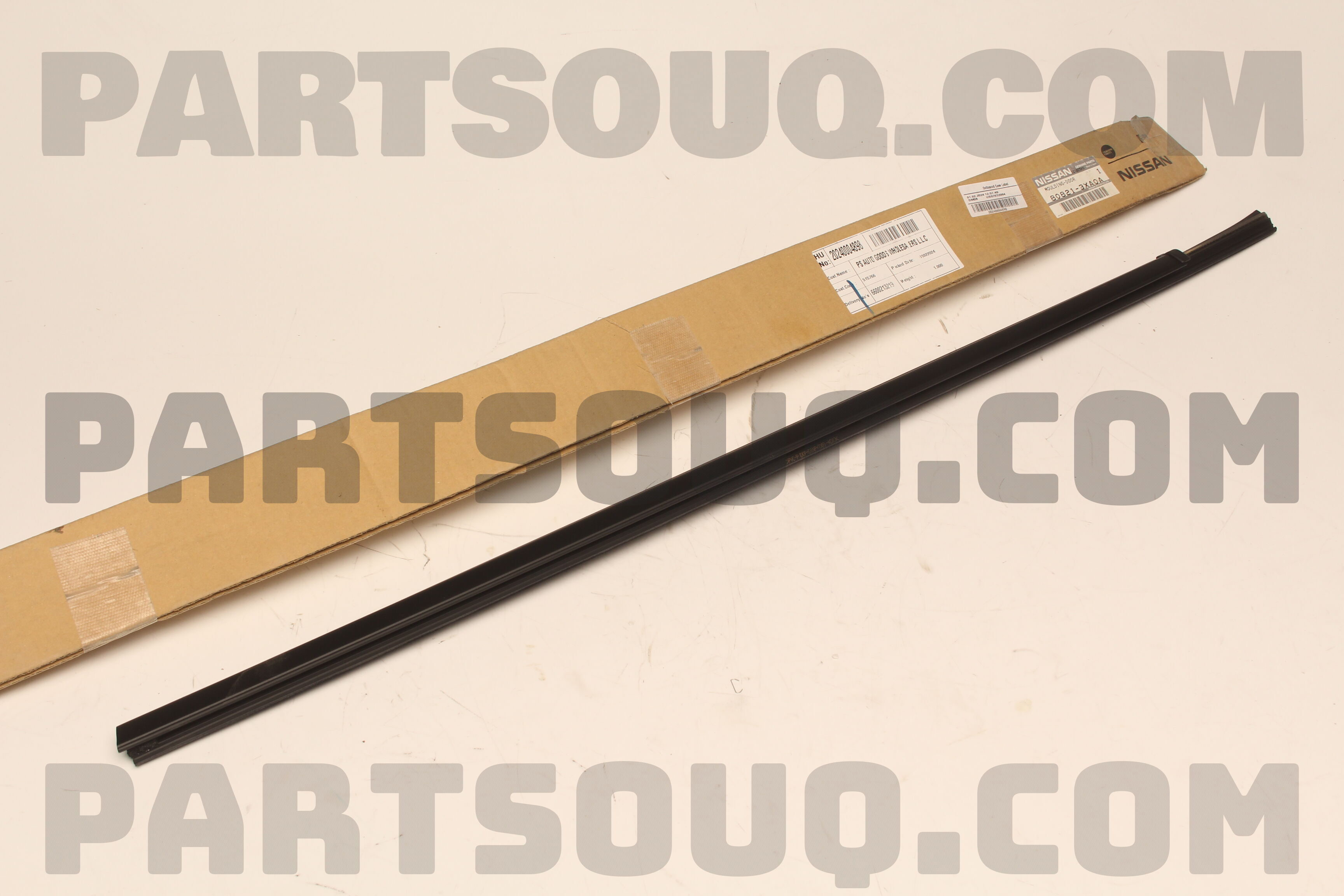 ソ*コ様 Nissan Moulding 62410-R0310 62411-R MOULDING-DOOR 808213XA0B | Nissan Parts | PartSouq