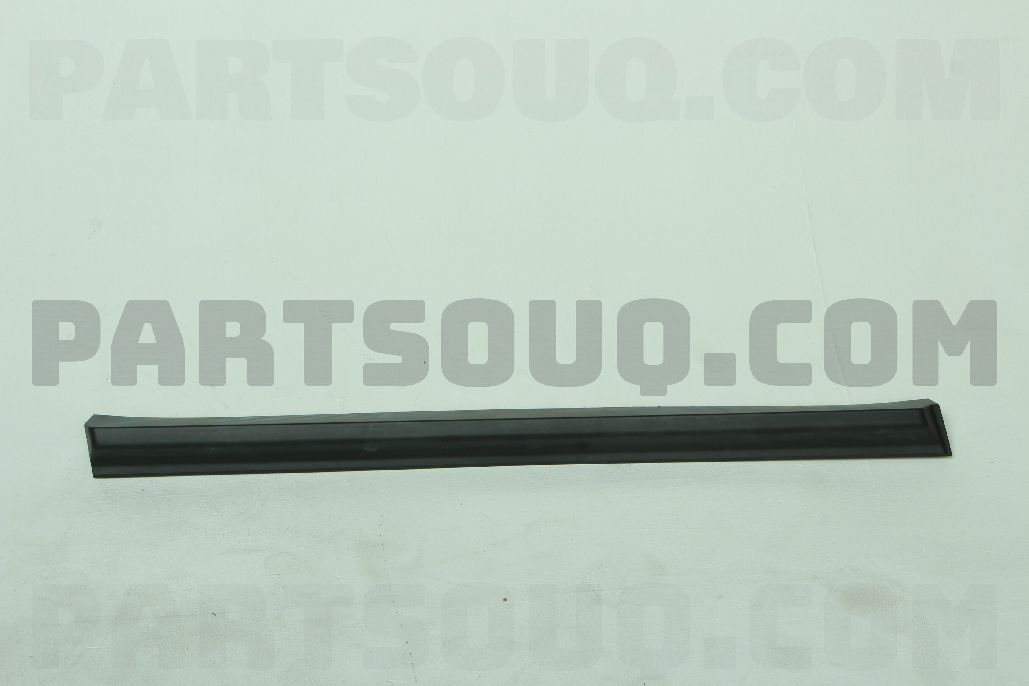 b.a.uページ Amazon.com: Genuine Nissan Parts - Moulding-Front Door, Lh