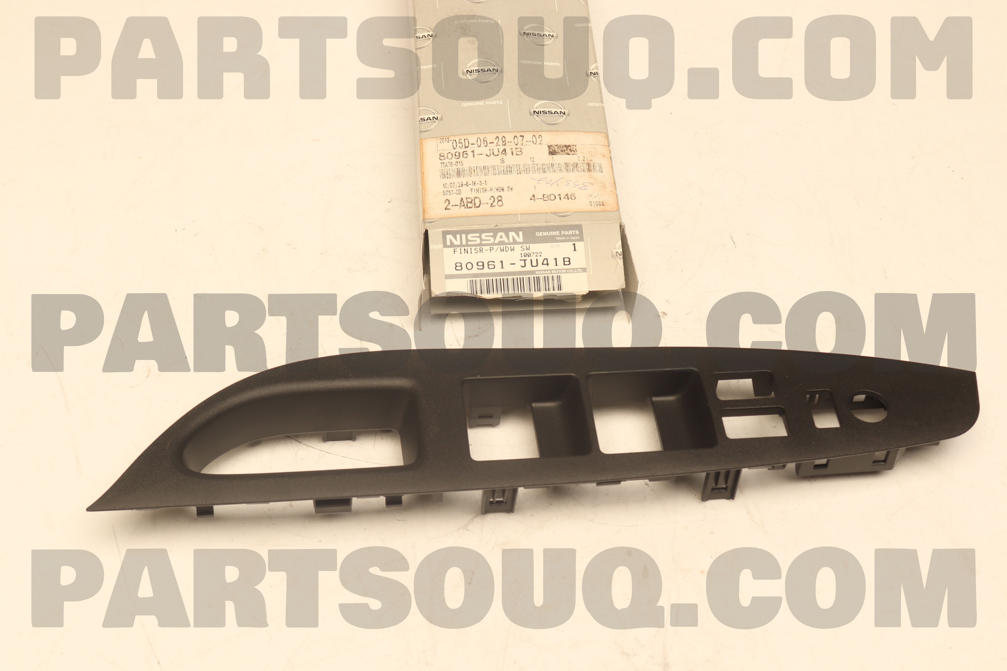 FINISHER-POWER WINDOW SWITCH,FRONT LH 80961JK60A | Nissan Parts