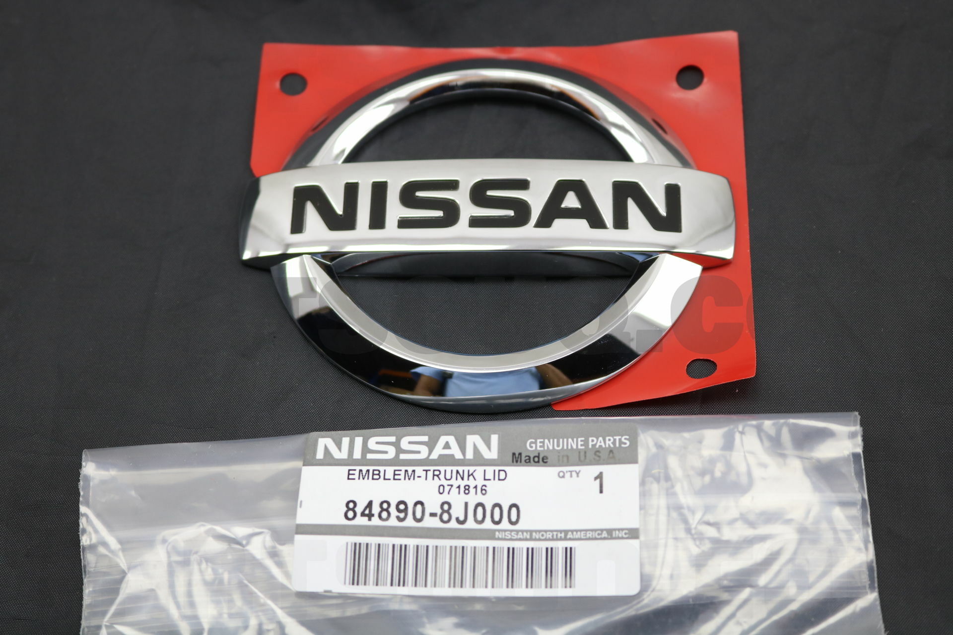 Nissan Genuine 84890-8J000 Emblem 