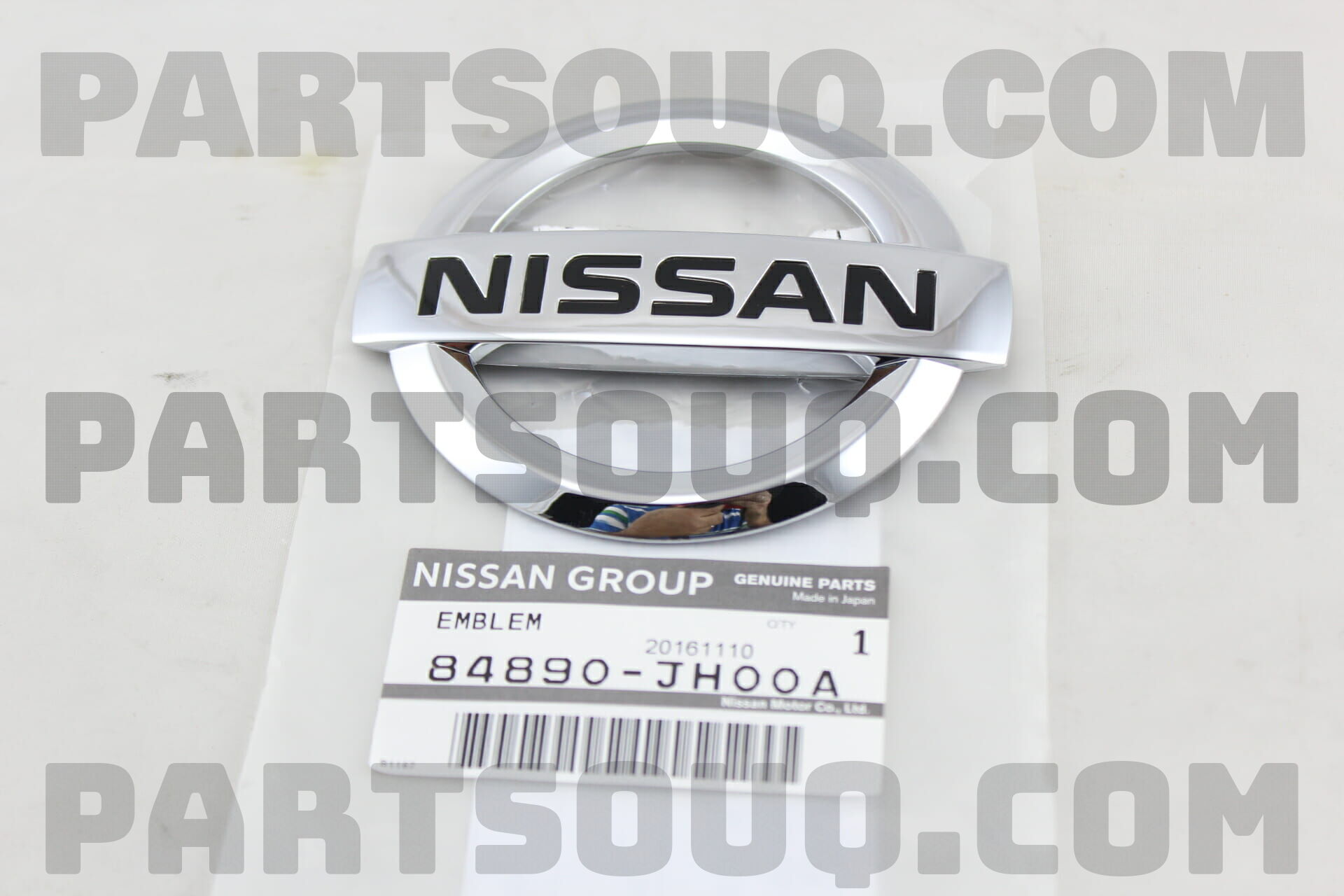 EMBLEM-TRUNK LID 84890JH00A | Nissan Parts | PartSouq