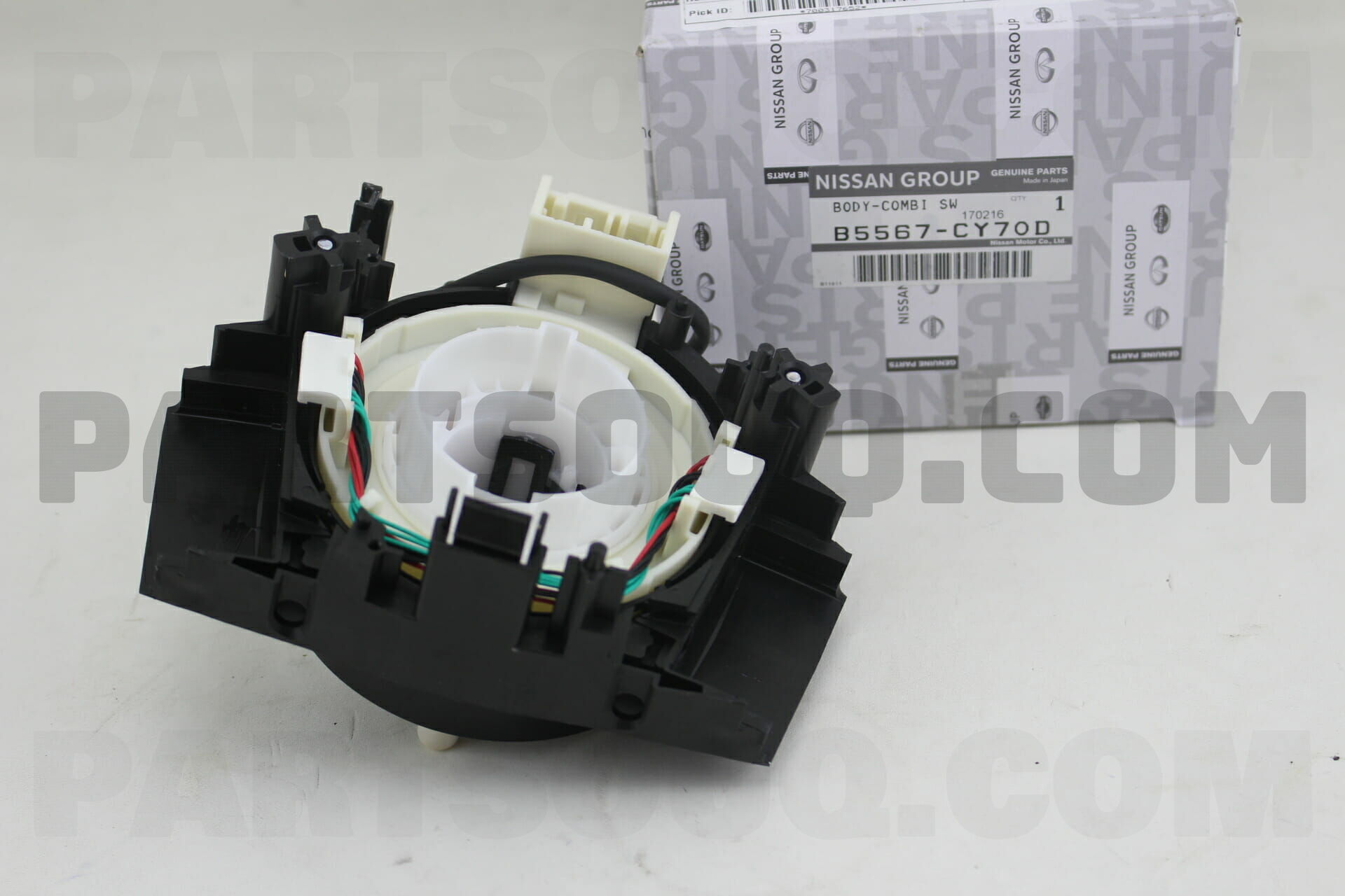 BODY-COMBI SW B5567CY70D | Nissan Repuestos | PartSouq