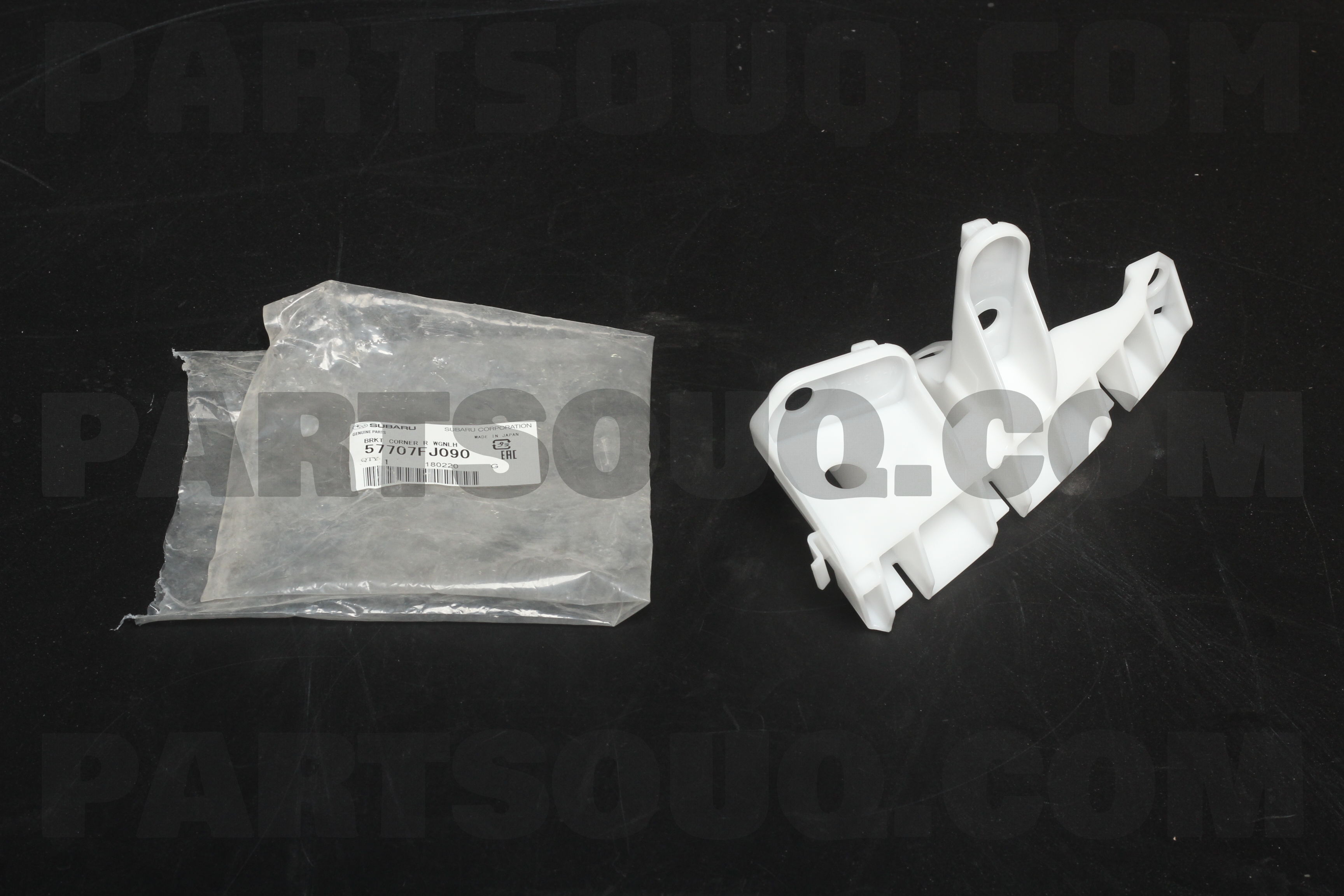 BRKT CORNER R WGNLH 57707FJ090 | Subaru Parts | PartSouq