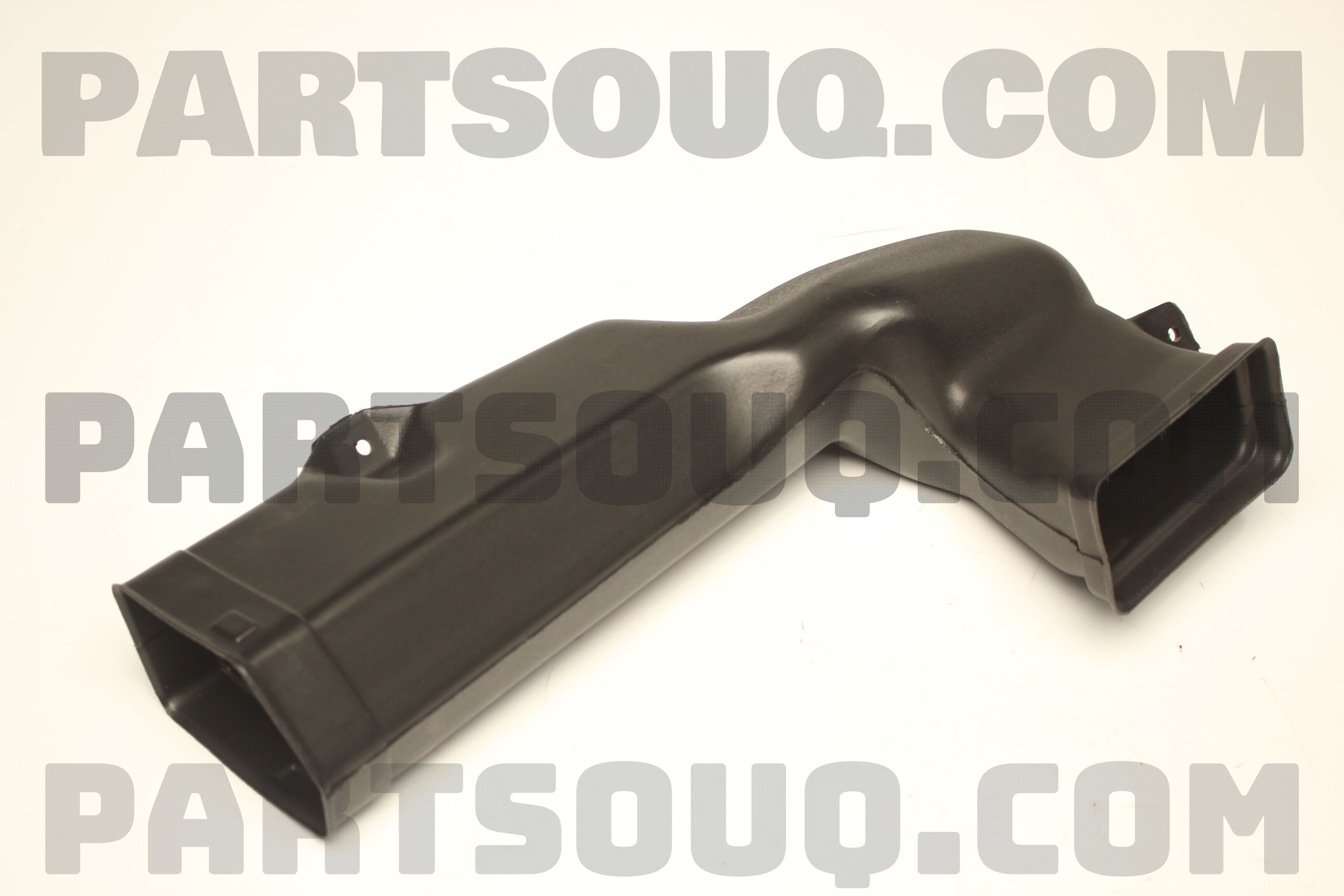 66100FC030 Subaru DUCT SD VENT (P) LHD
