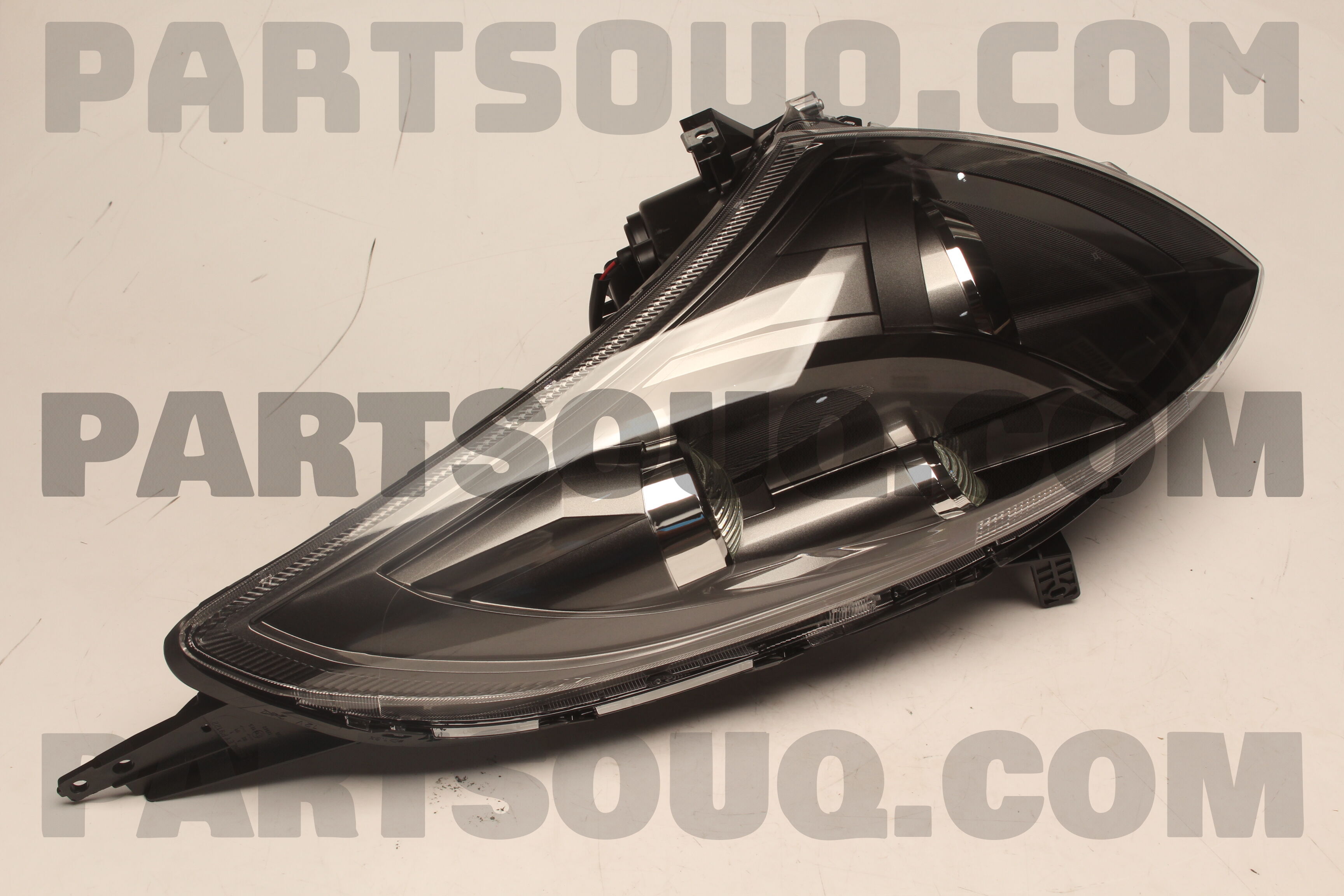 フロンクス 4AA-WDE3S 品番 35300-74TA1ヘッドランプ(L) UNIT,HEADLAMP,L 3532072L51 | Suzuki Parts | PartSouq