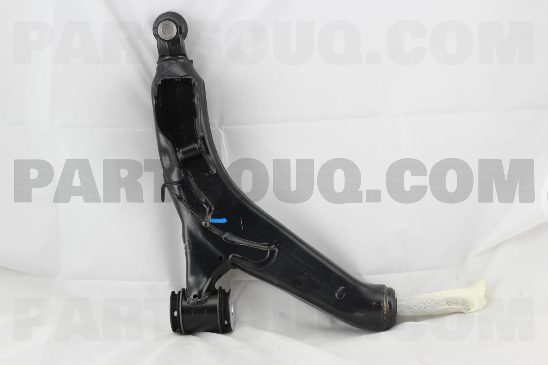ARM ASSY, FRONT SUSPENSION, LOWER RH 4862053020 | Toyota Parts 