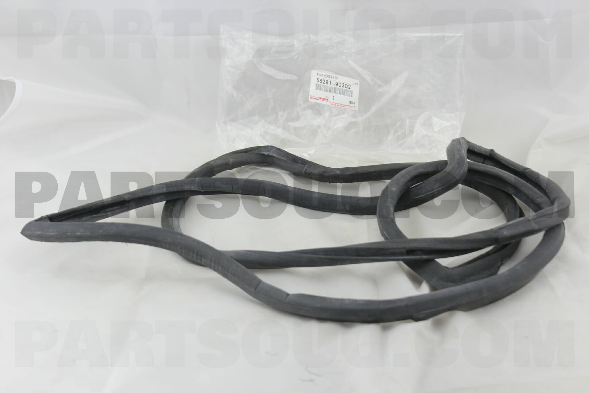 WEATHERSTRIP, REAR DOOR QUARTER WINDOW, RH 6818812270