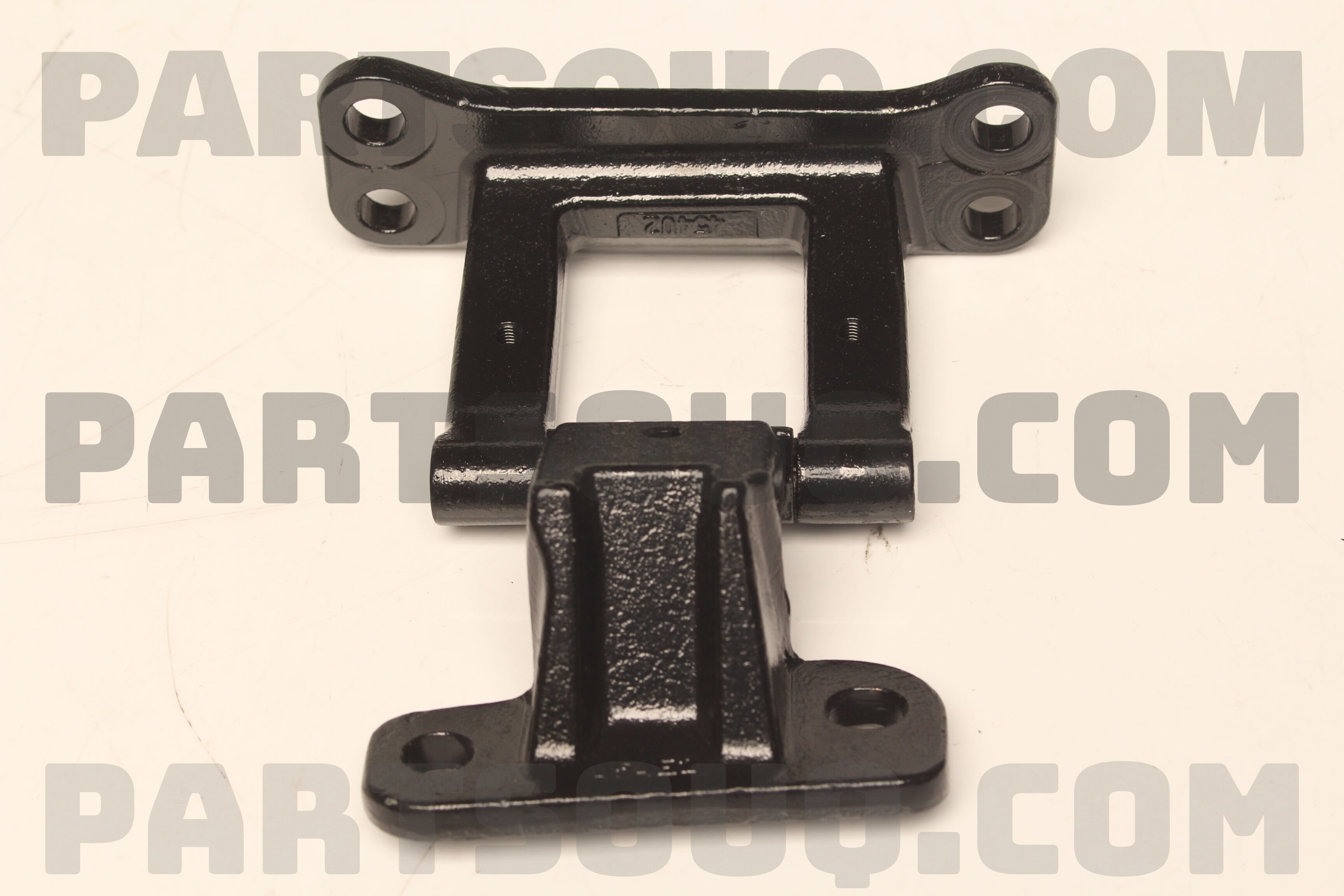 HINGE ASSY, BACK DOOR, LH 6880135010 | Toyota Parts | PartSouq