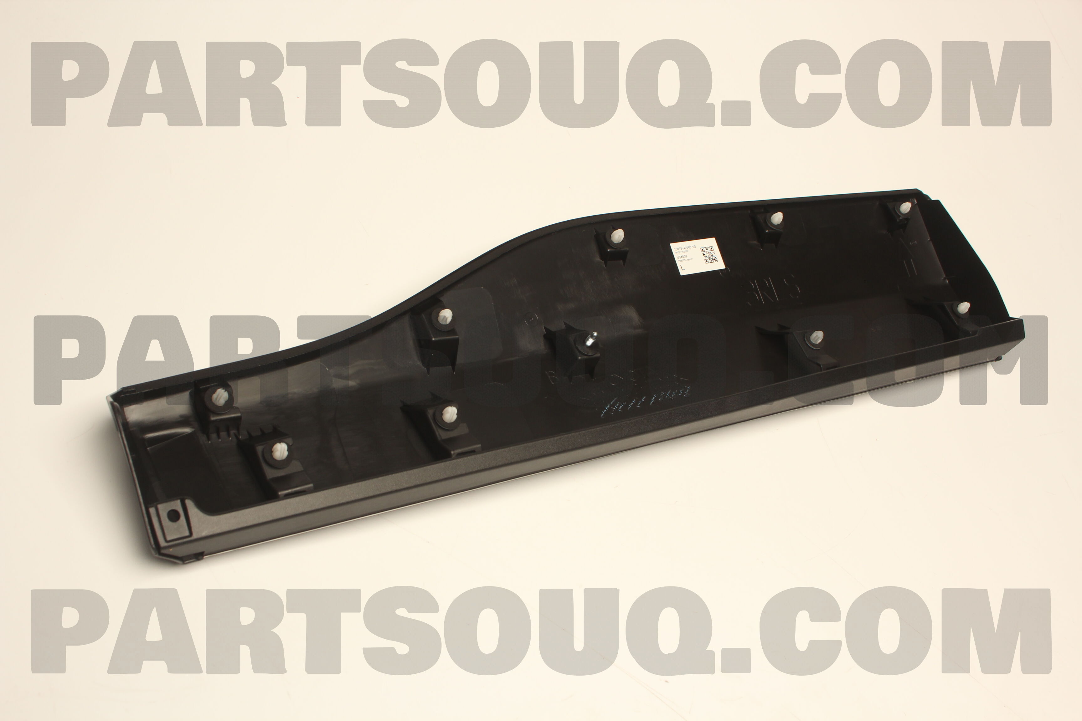 ꕤclara*様　専用 MOULDING SUB-ASSY 7507842040 | Toyota Parts | PartSouq
