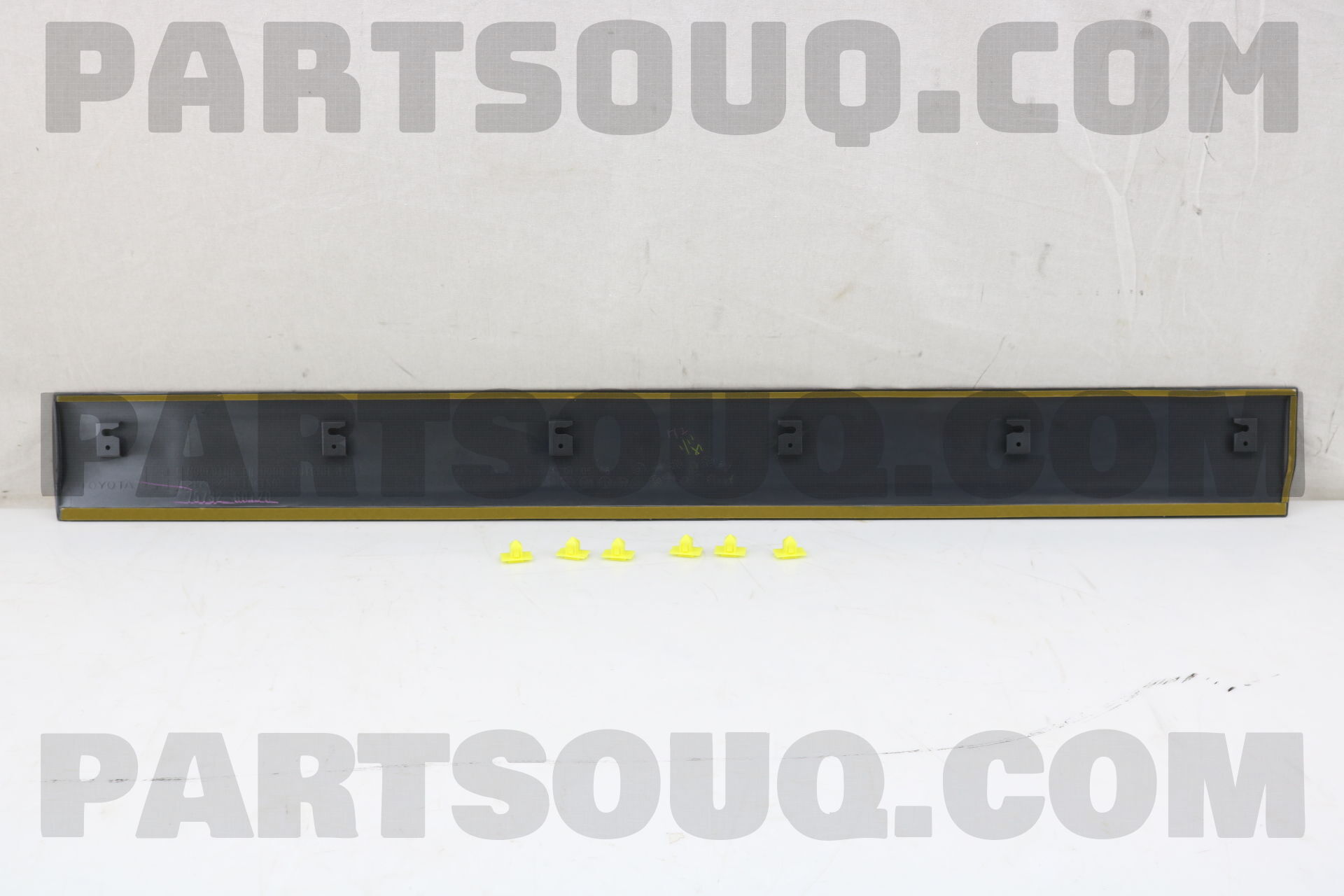 MOULDING, FRONT DOOR, OUTSIDE LH 7573260120H2 | Toyota Parts