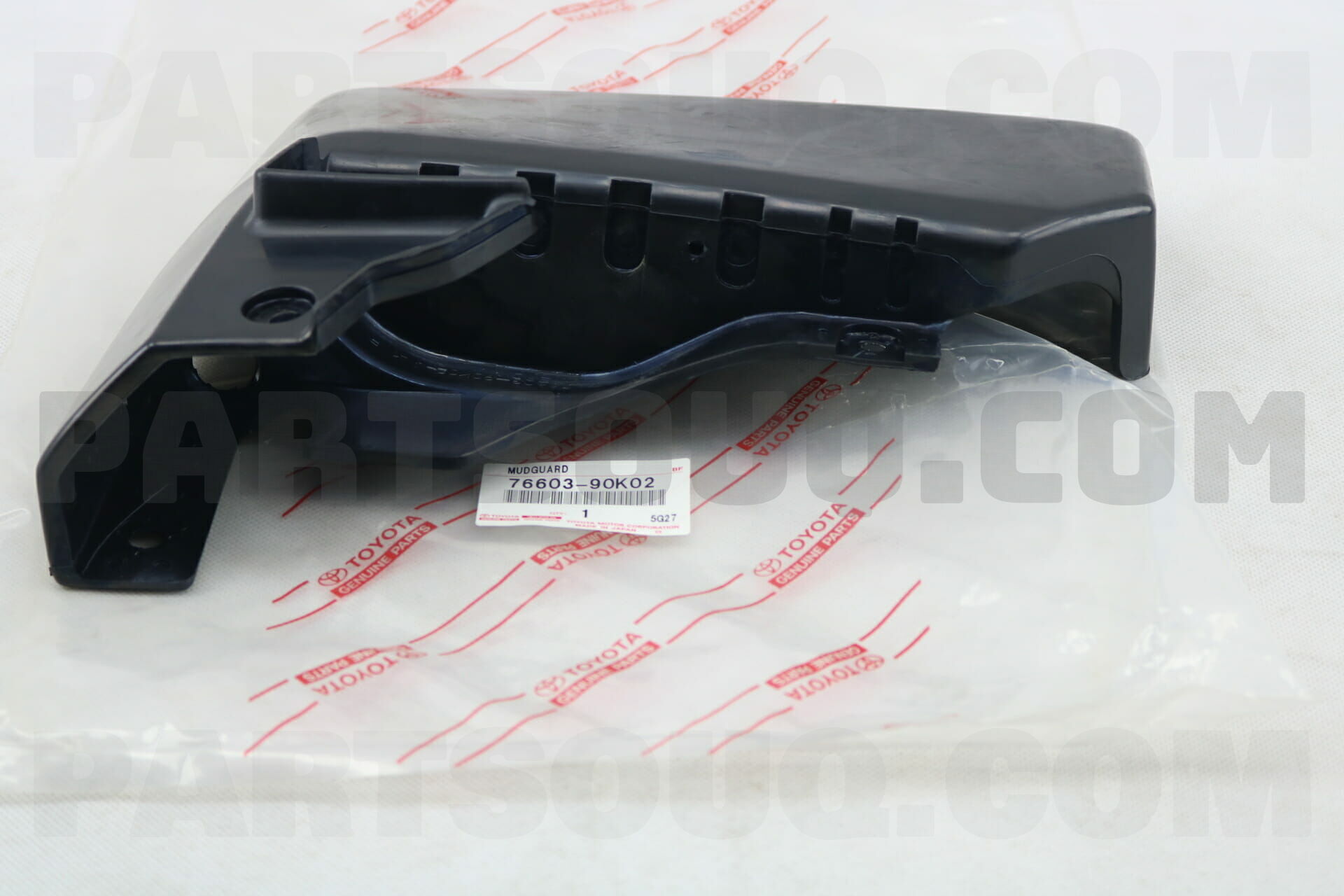 MUDGUARD SUB-ASSY, FRONT FENDER, RH 7660390K02 | Toyota