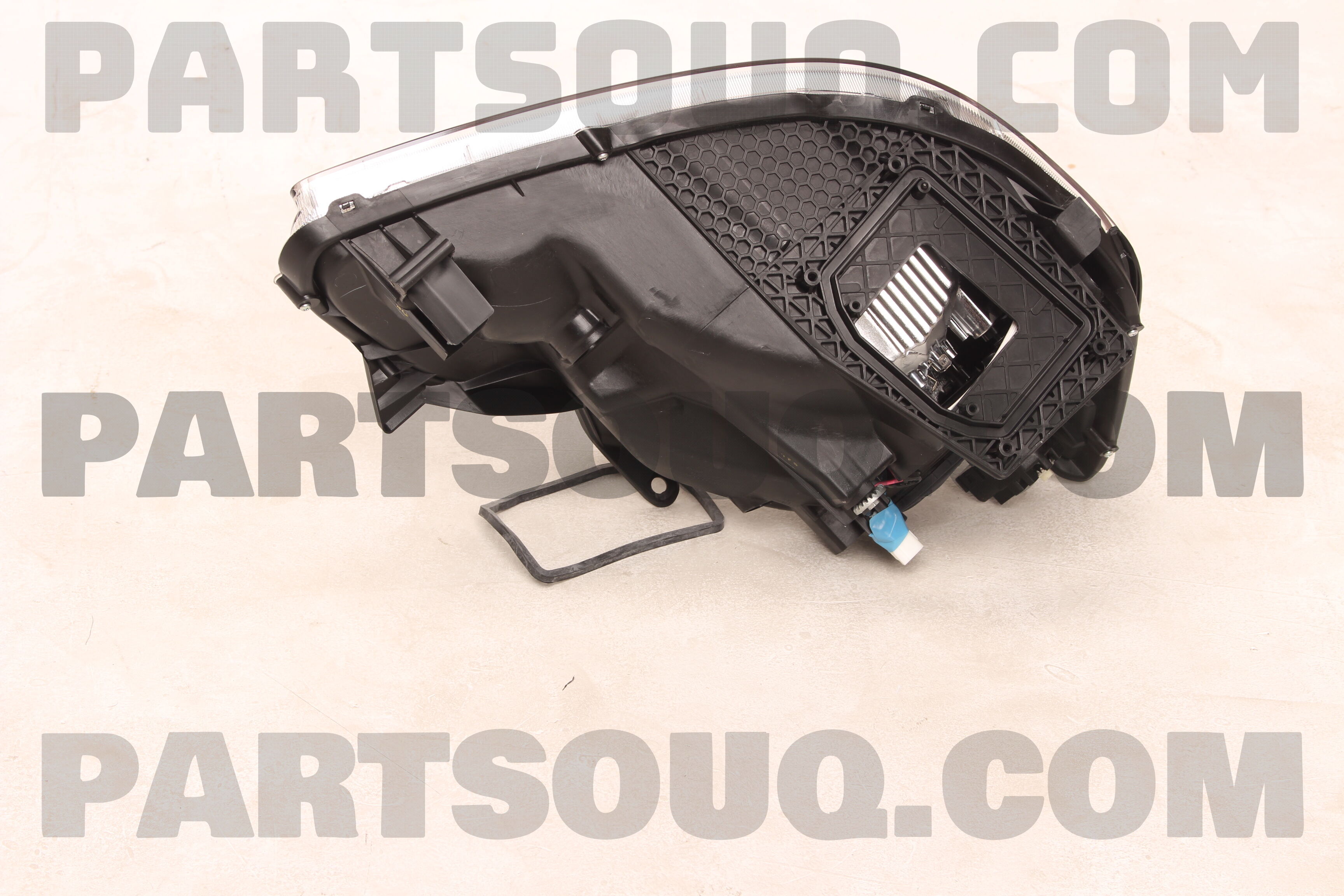 RETAINER, FRONT BUMPER SIDE, RH SU00301505 | Toyota Parts | PartSouq