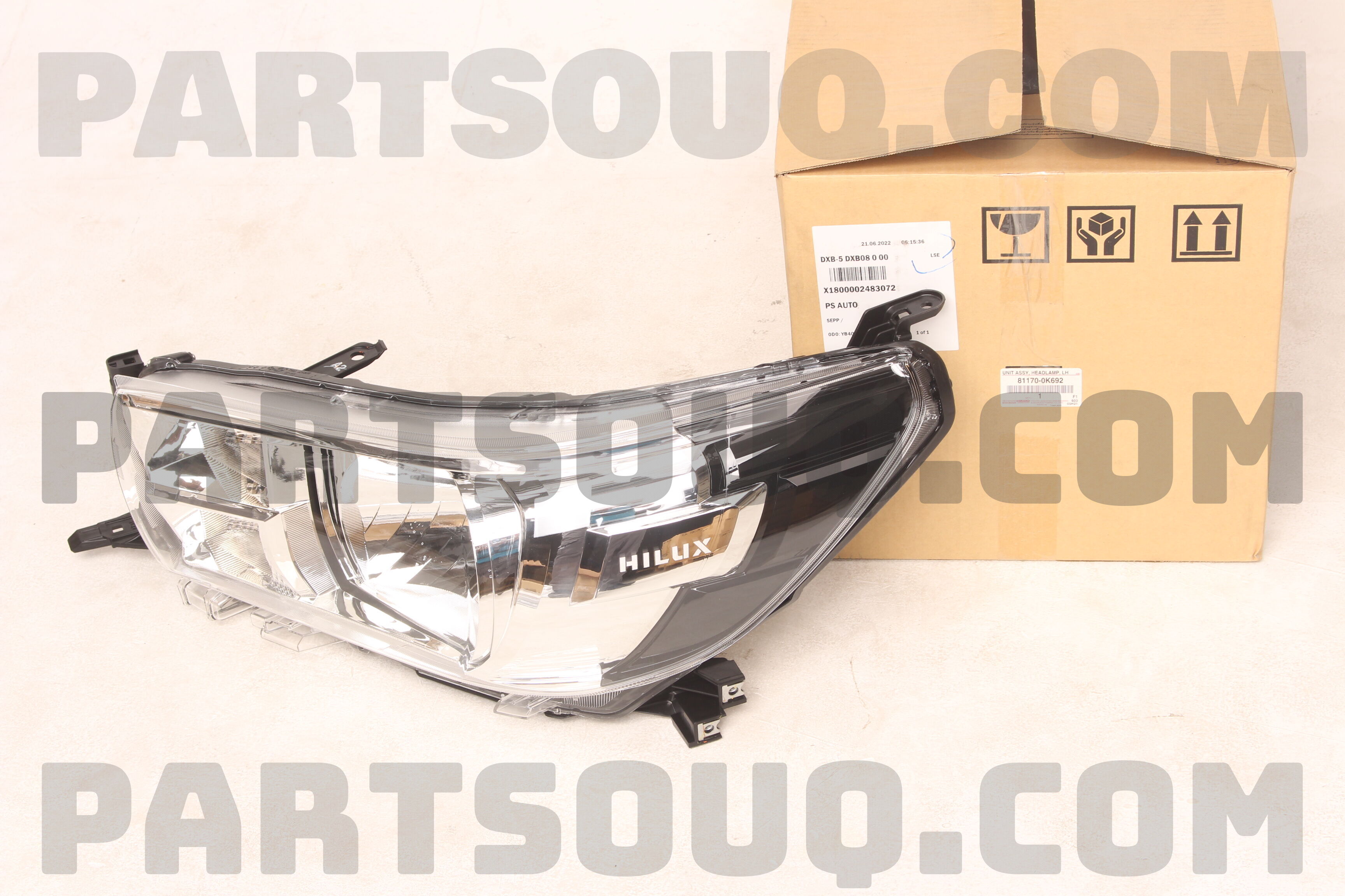 UNIT ASSY HEADLAMP 811700K692 | Toyota Parts | PartSouq