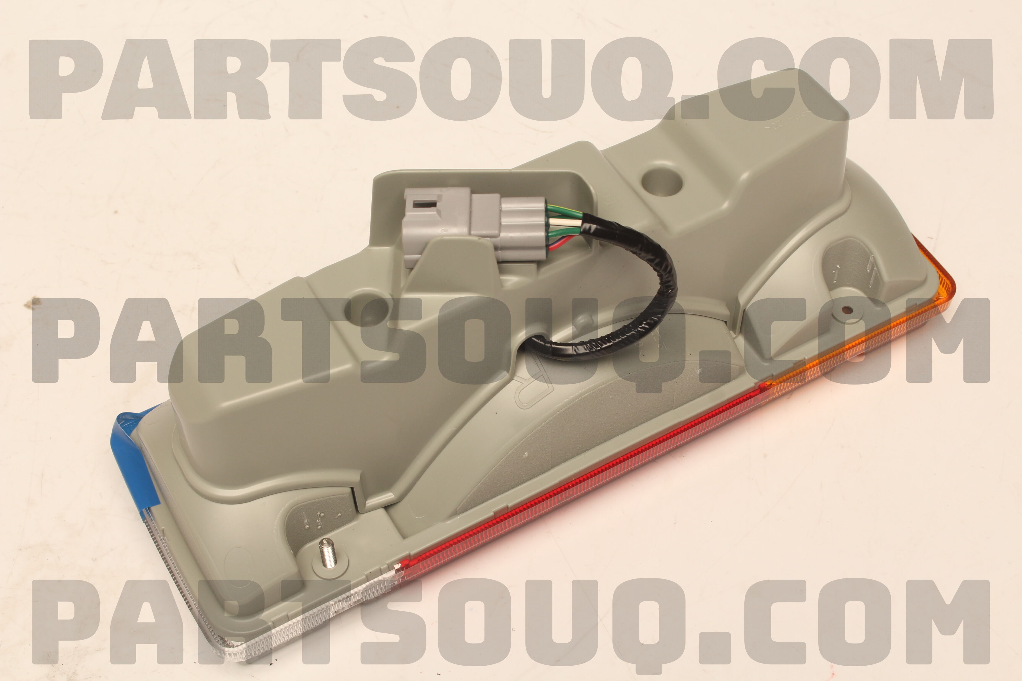 LAMP ASSY RR 8155037270 | HINO Parts | PartSouq