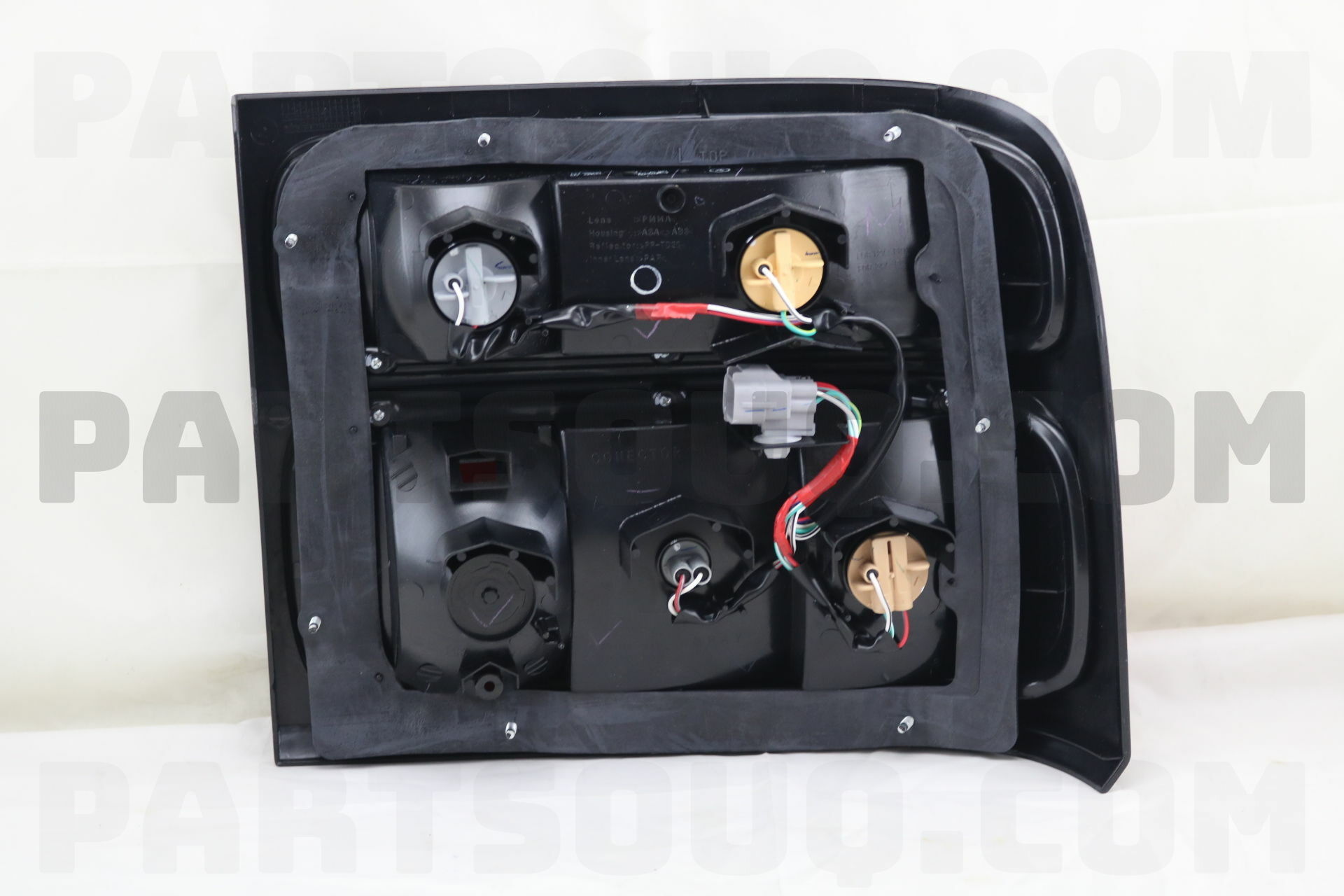 LAMP ASSY, REAR COMBINATION, LH 8156036310 | Toyota Parts