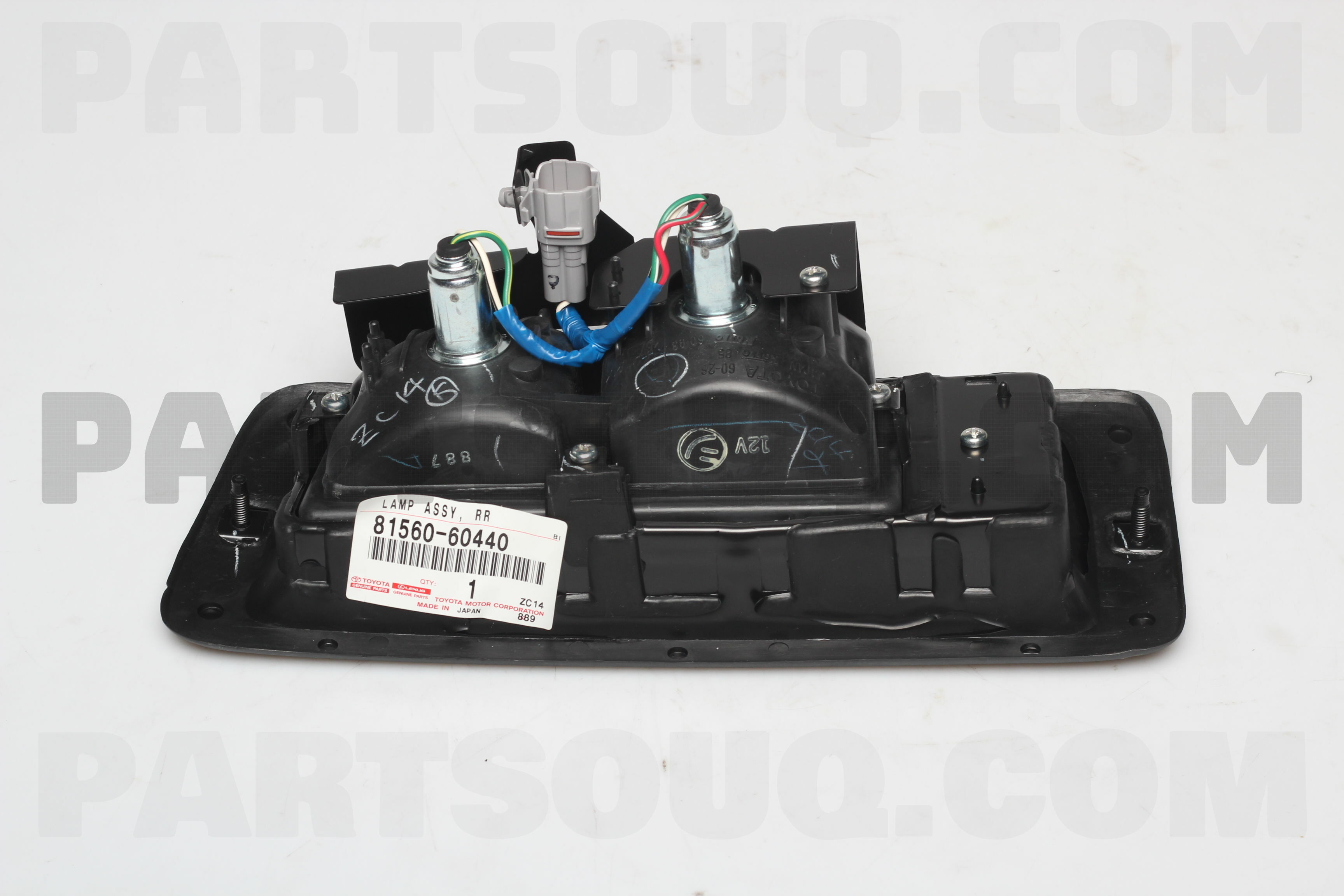 81551-35402 Genuine Toyota Lens & Body, Rear Combination
