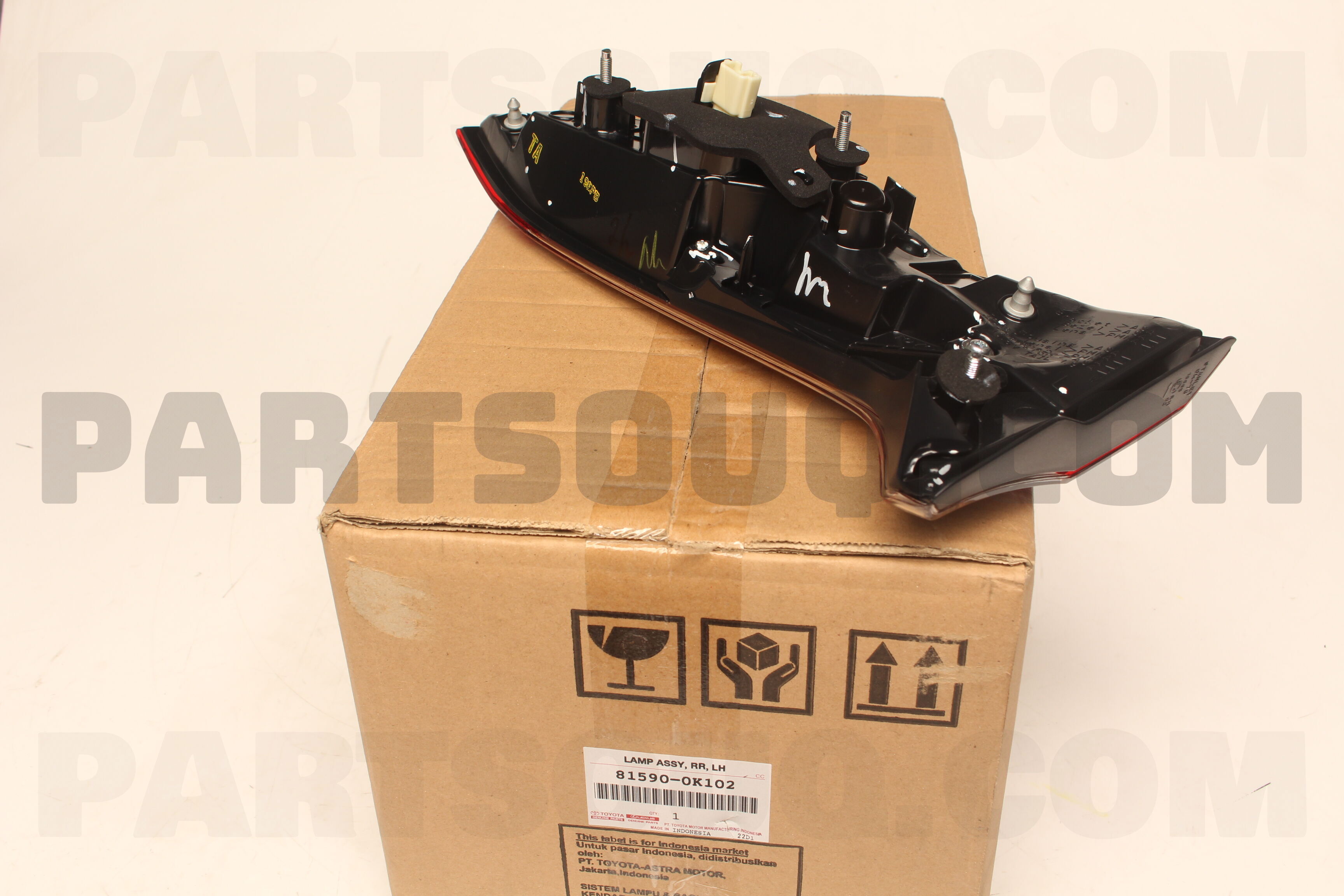 LAMP ASSY RR LH 815900K102 | Toyota Parts | PartSouq
