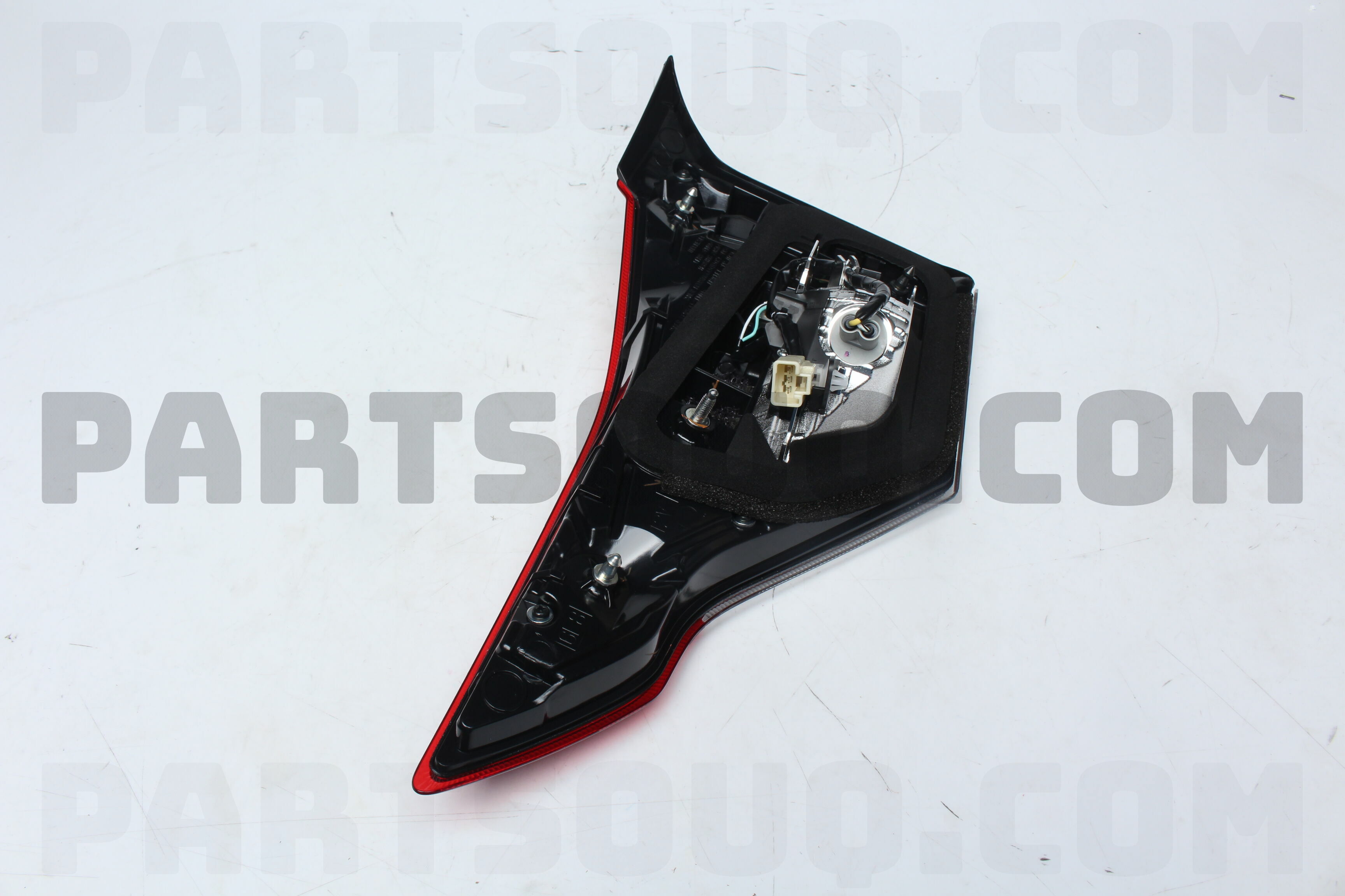 LAMP ASSY, RR, LH 81590BZ050 | Toyota Parts | PartSouq