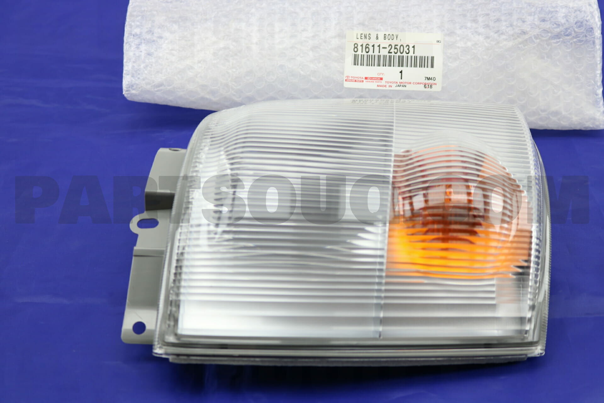 LENS & BODY, CLEARANCE LAMP, RH 8161125031 | Toyota Parts