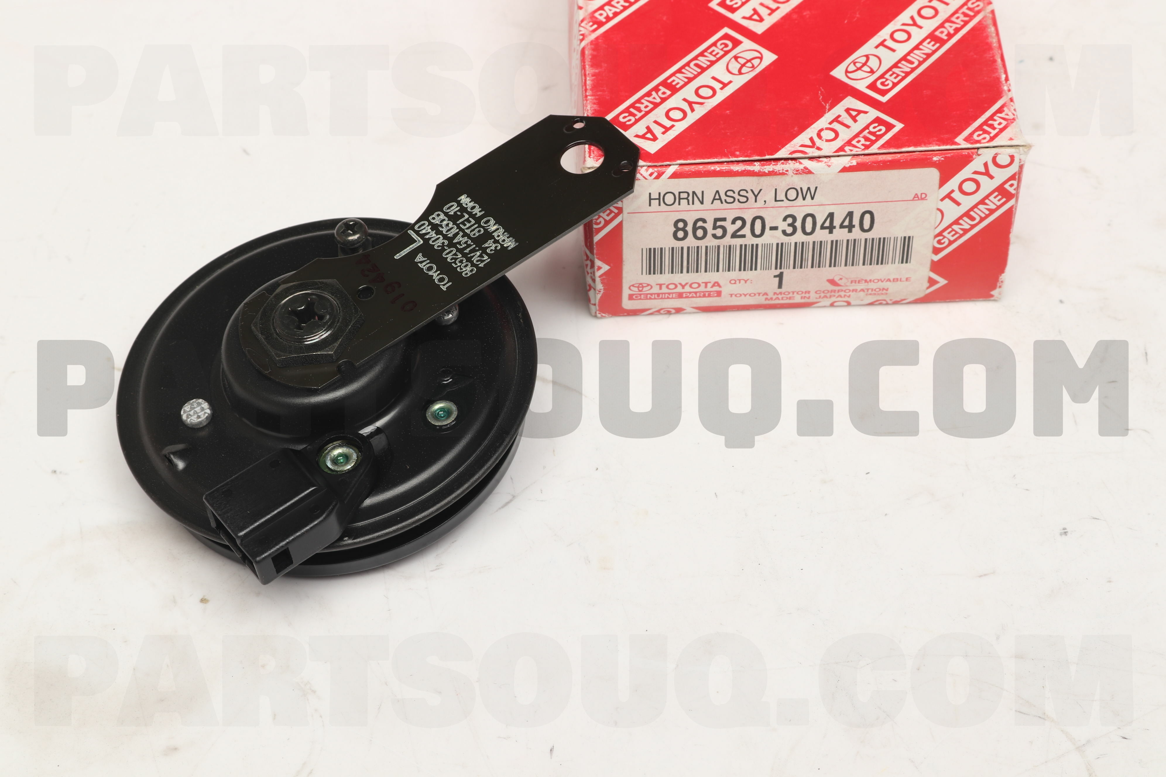 HORN ASSY, LOW PITCHED 8652030440 | Toyota Parts | PartSouq