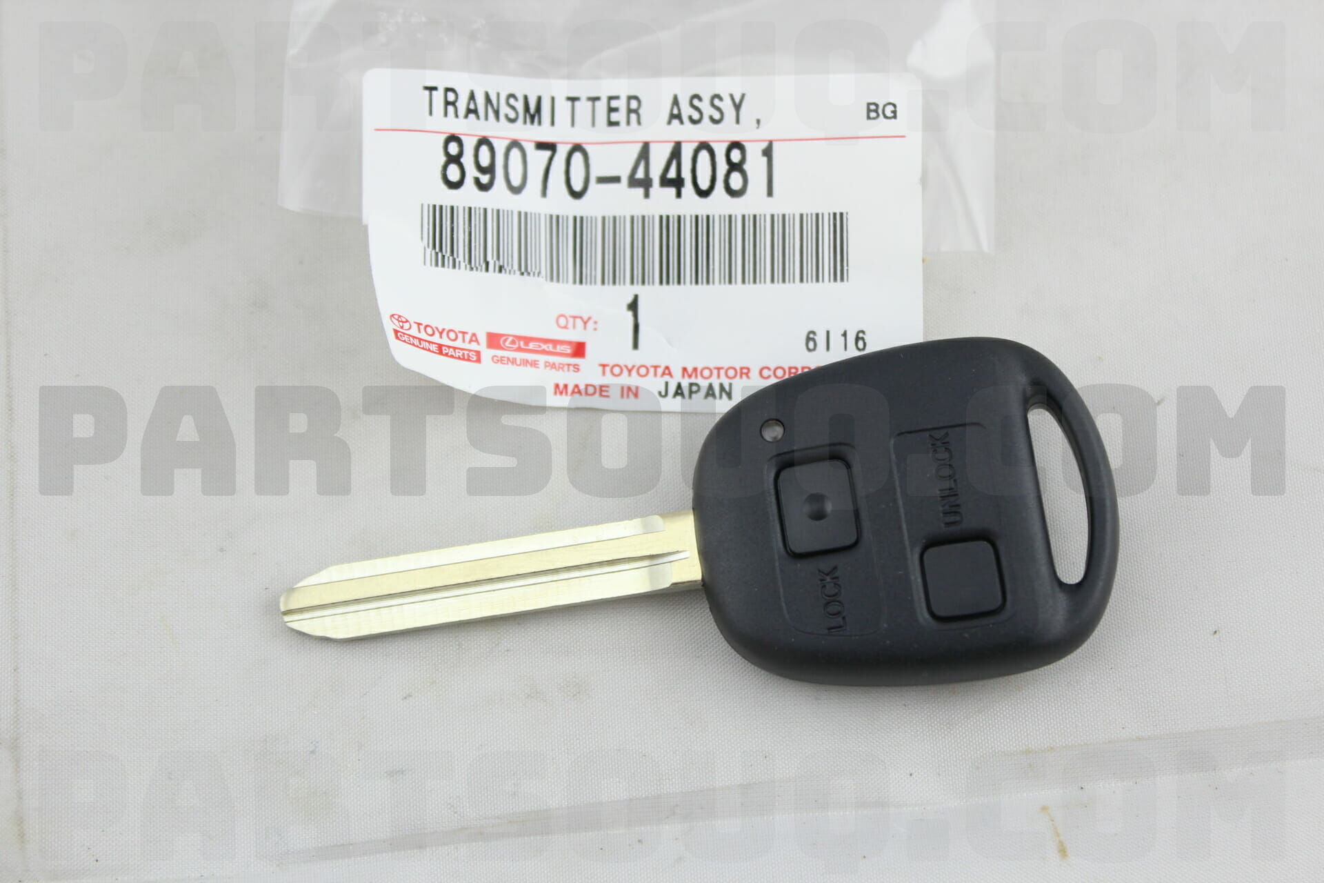 TRANSMITTER ASSY, DOOR CONTROL 8907044081 | Toyota Parts | PartSouq