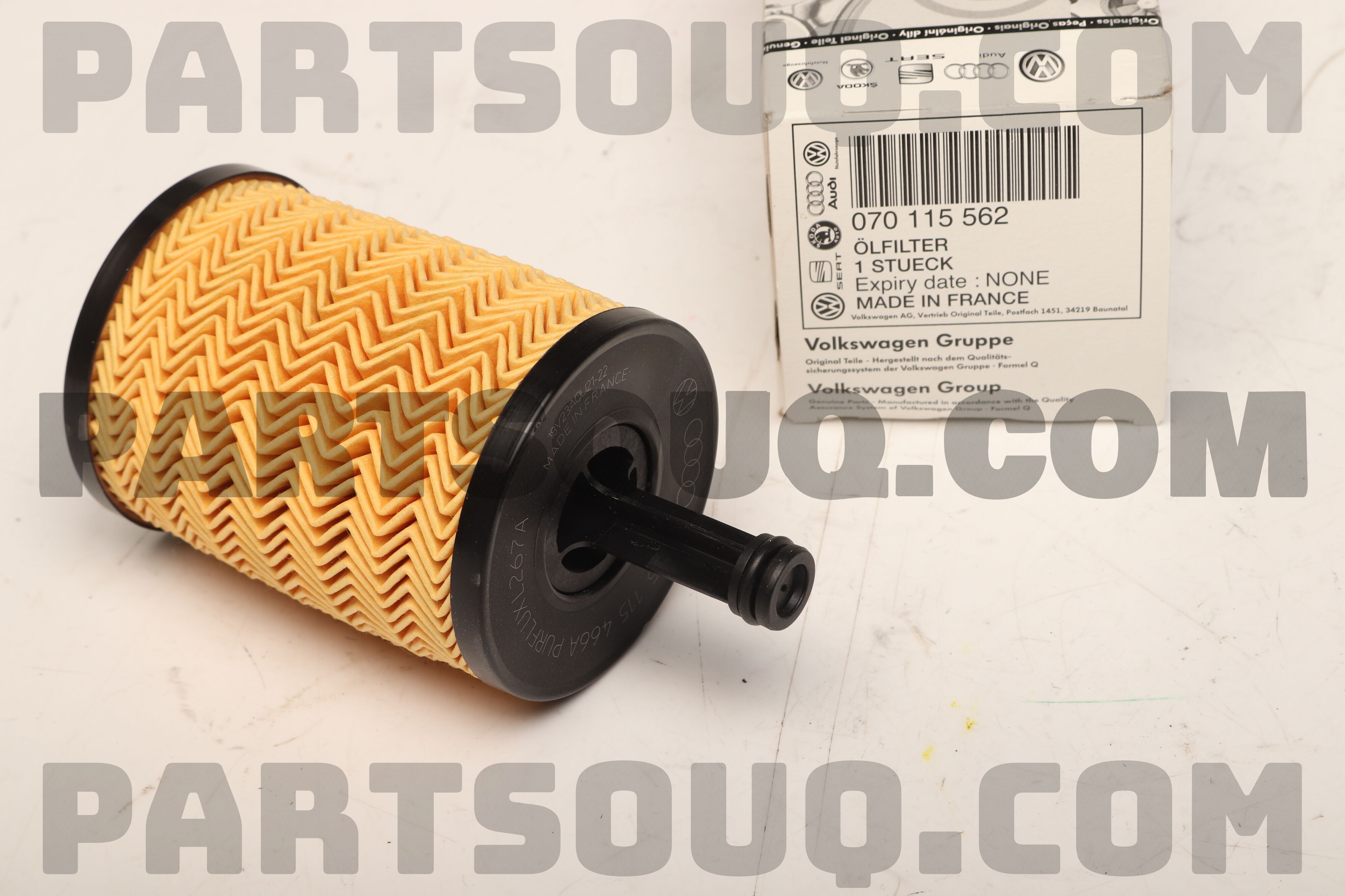 070115562 - Volkswagen Engine Oil Filte Element. 3.6 LITE